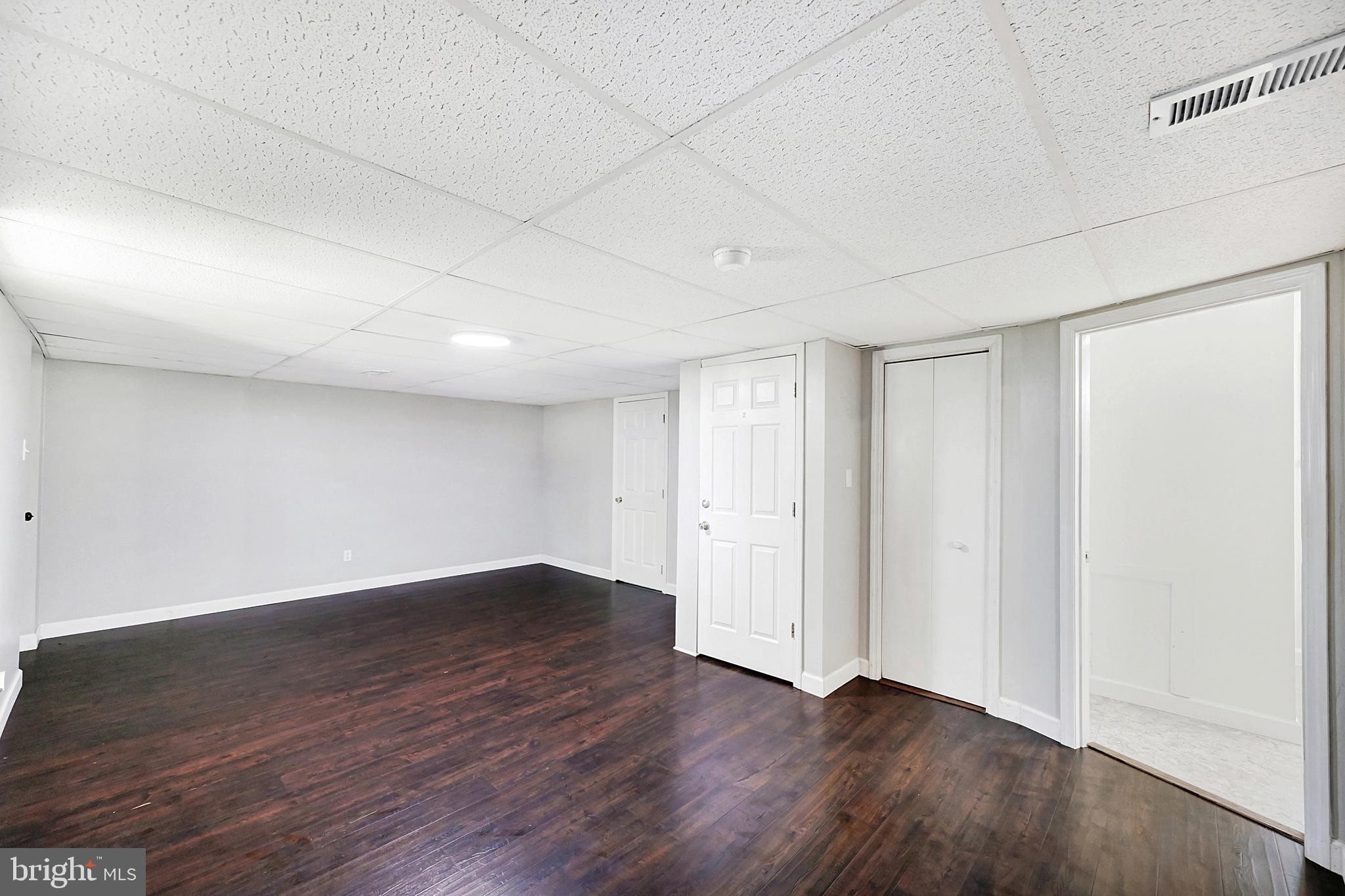 GRAY MOUNT - Residential