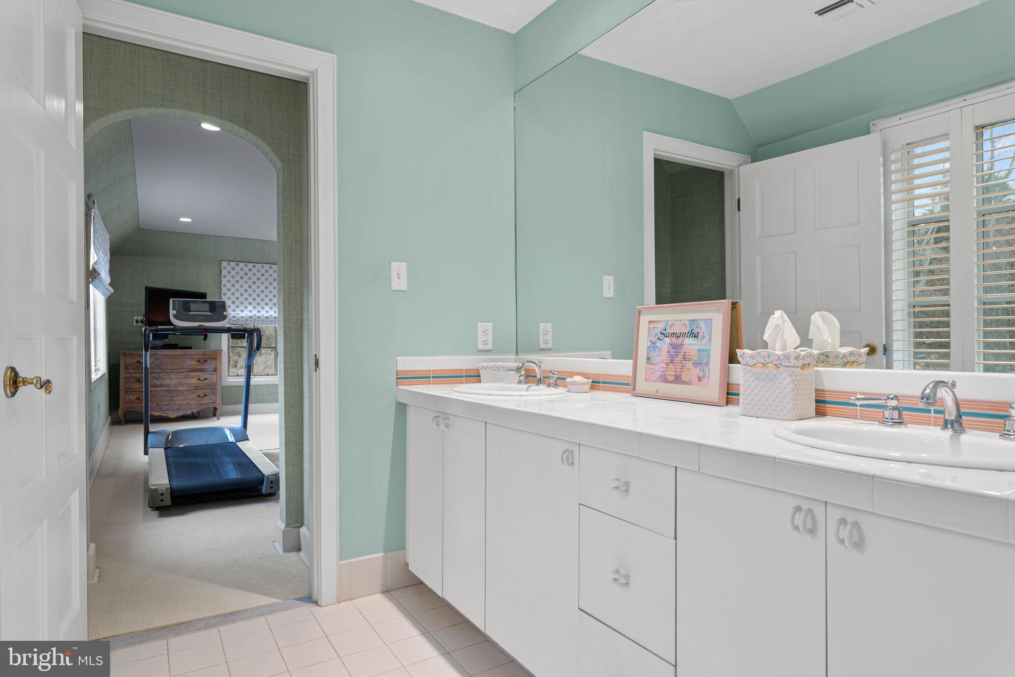 ARONIMINK - Residential