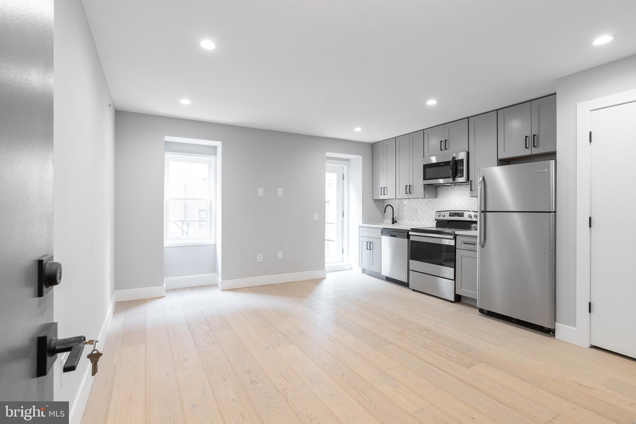 RITTENHOUSE SQUARE - Residential Lease