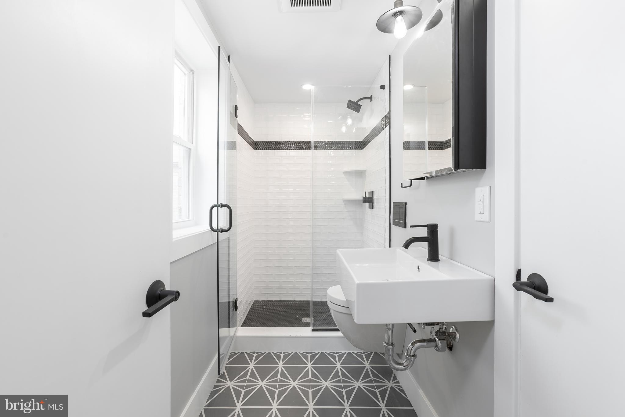 RITTENHOUSE SQUARE - Residential Lease