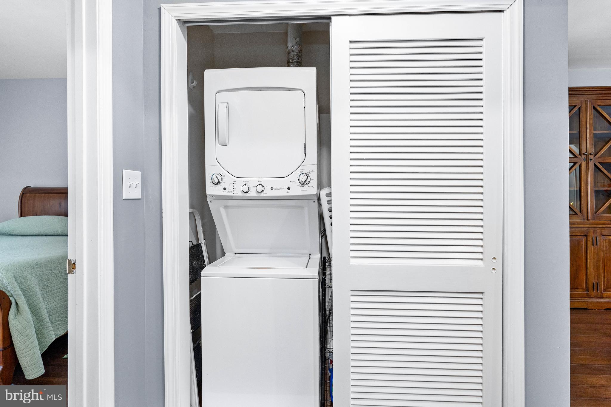 CROSSINGS AT CHRIS - Residential