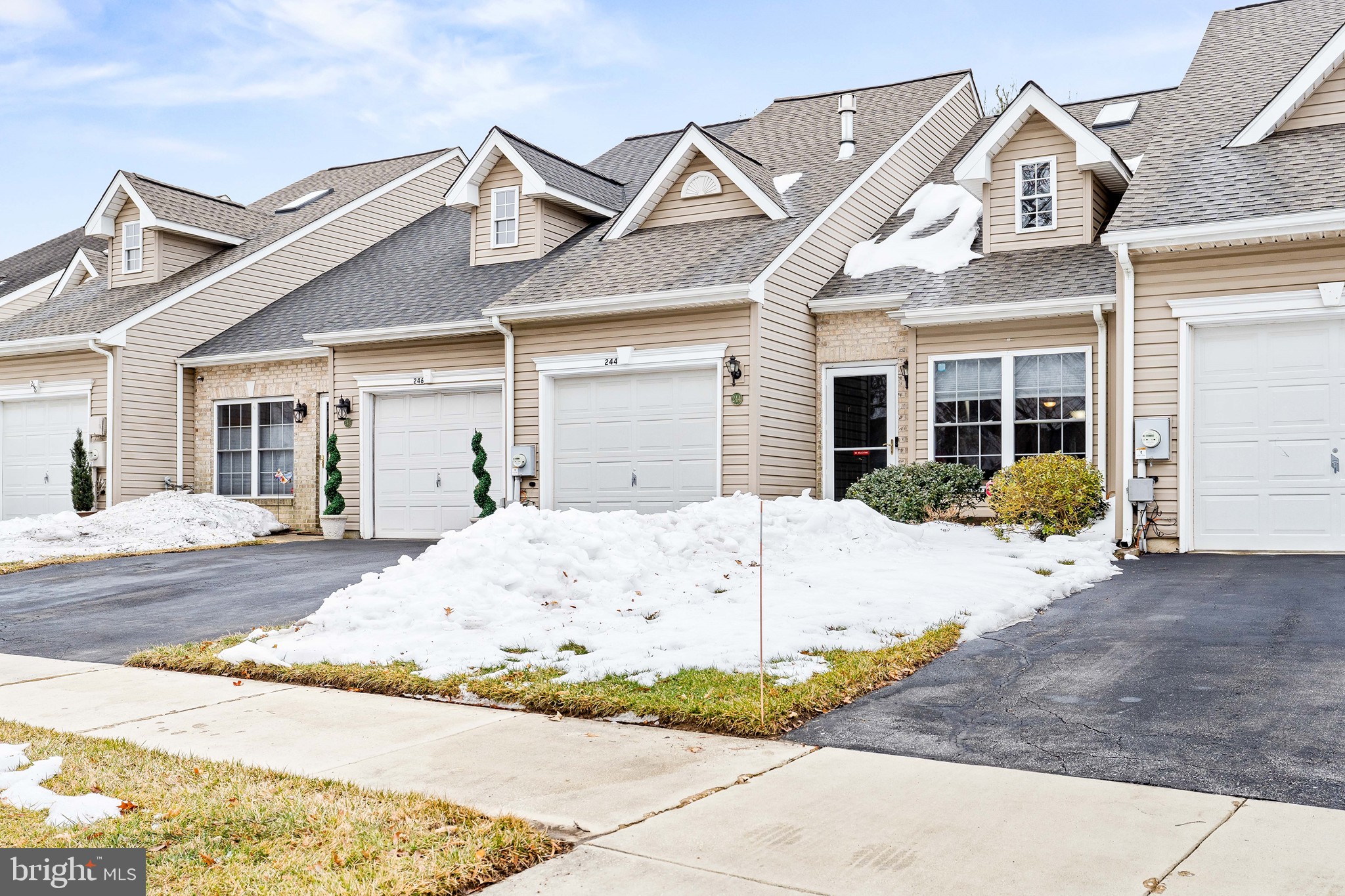 CROSSINGS AT CHRIS - Residential