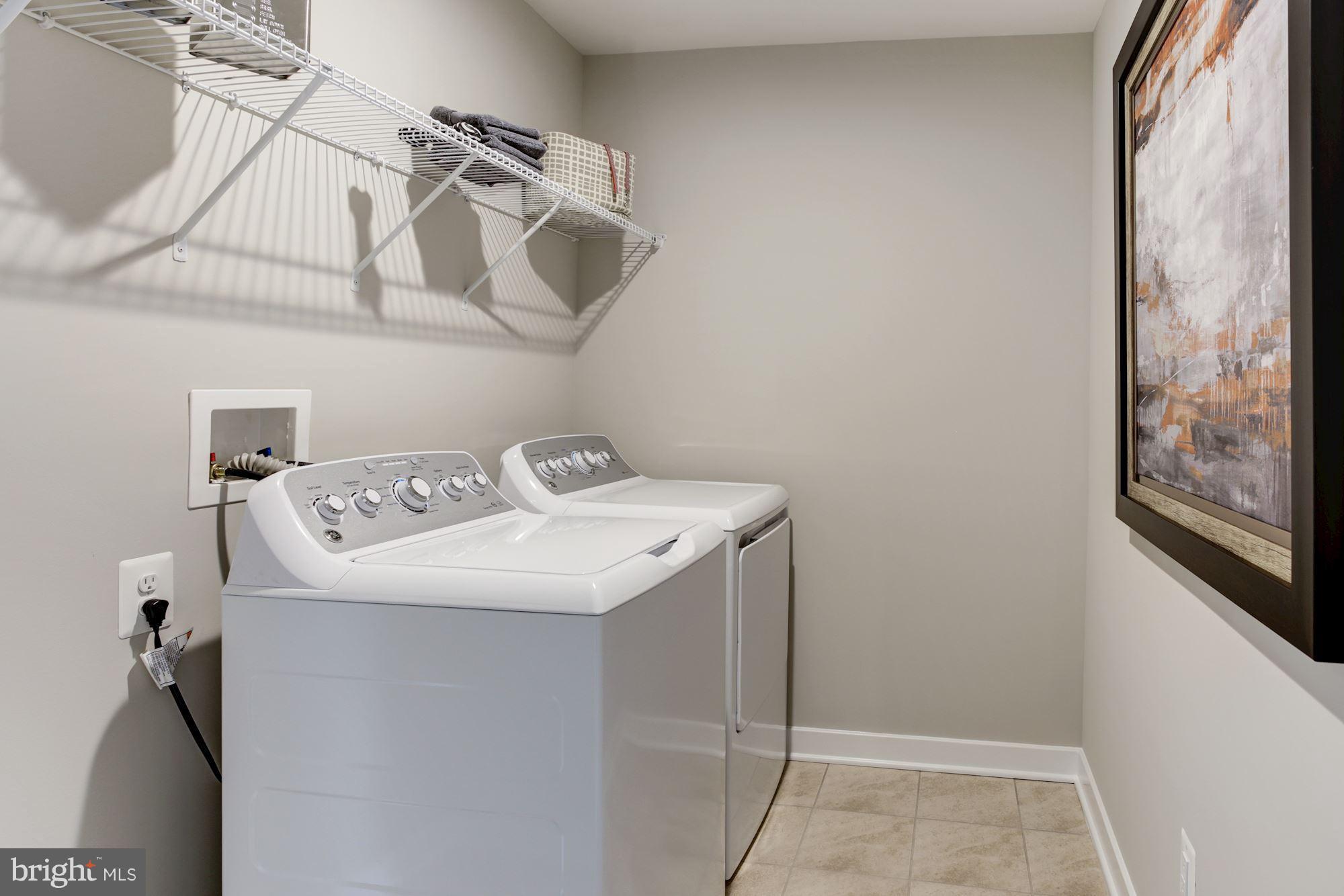 WESTCHESTER SQUARE - Residential