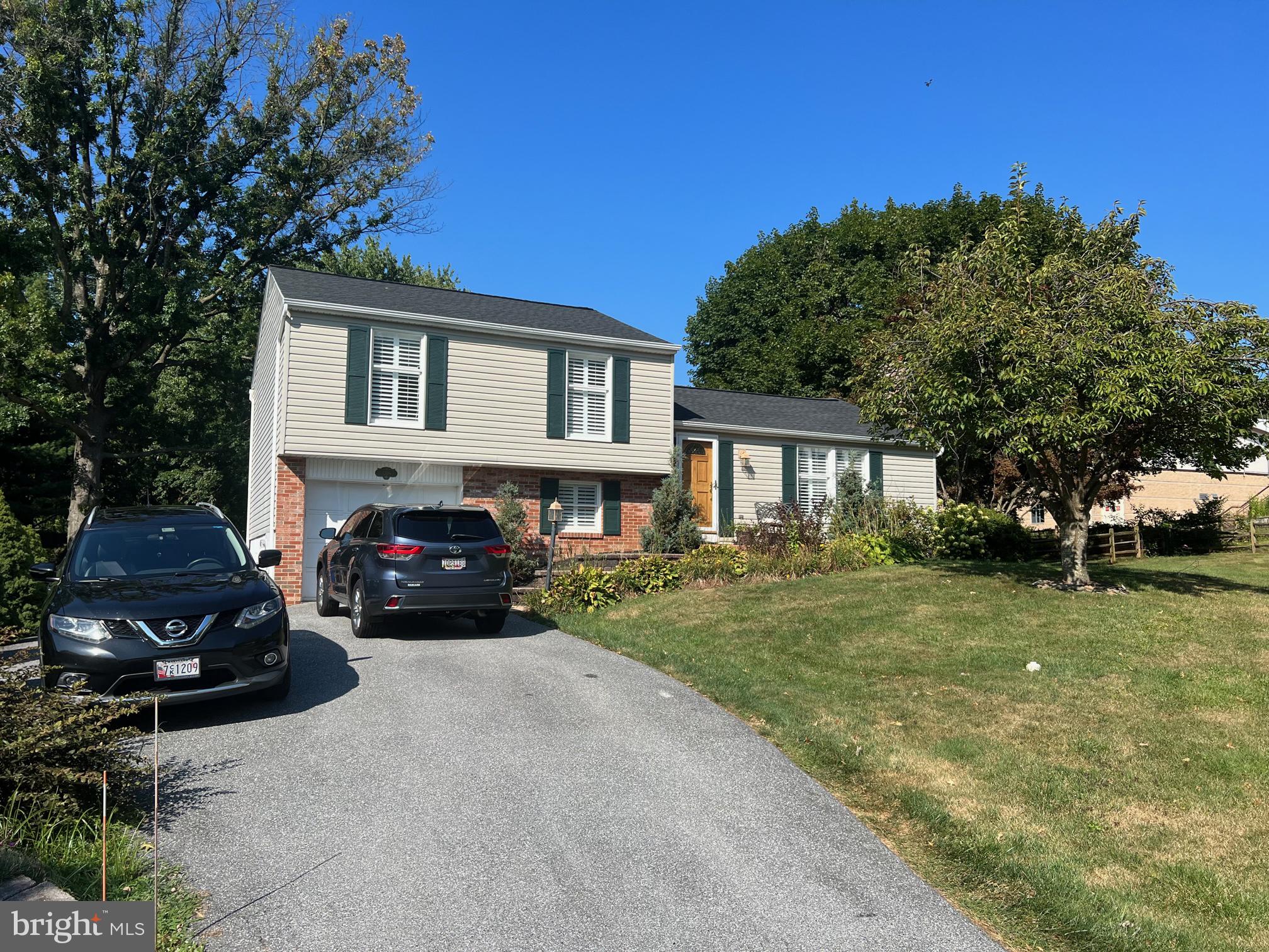 FOUNTAINDALE SOUTH - Residential