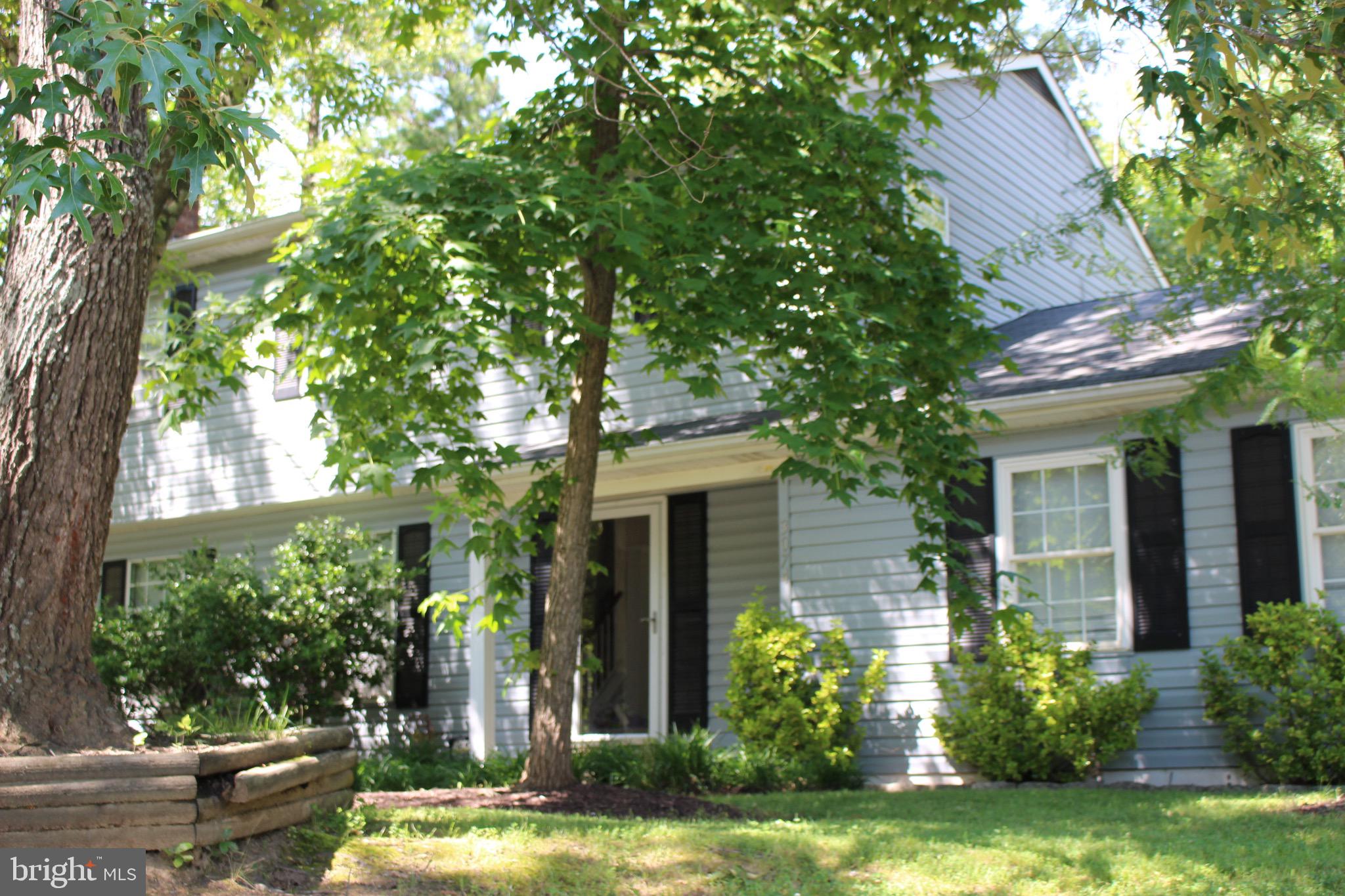 HUNTINGTON - Residential Lease