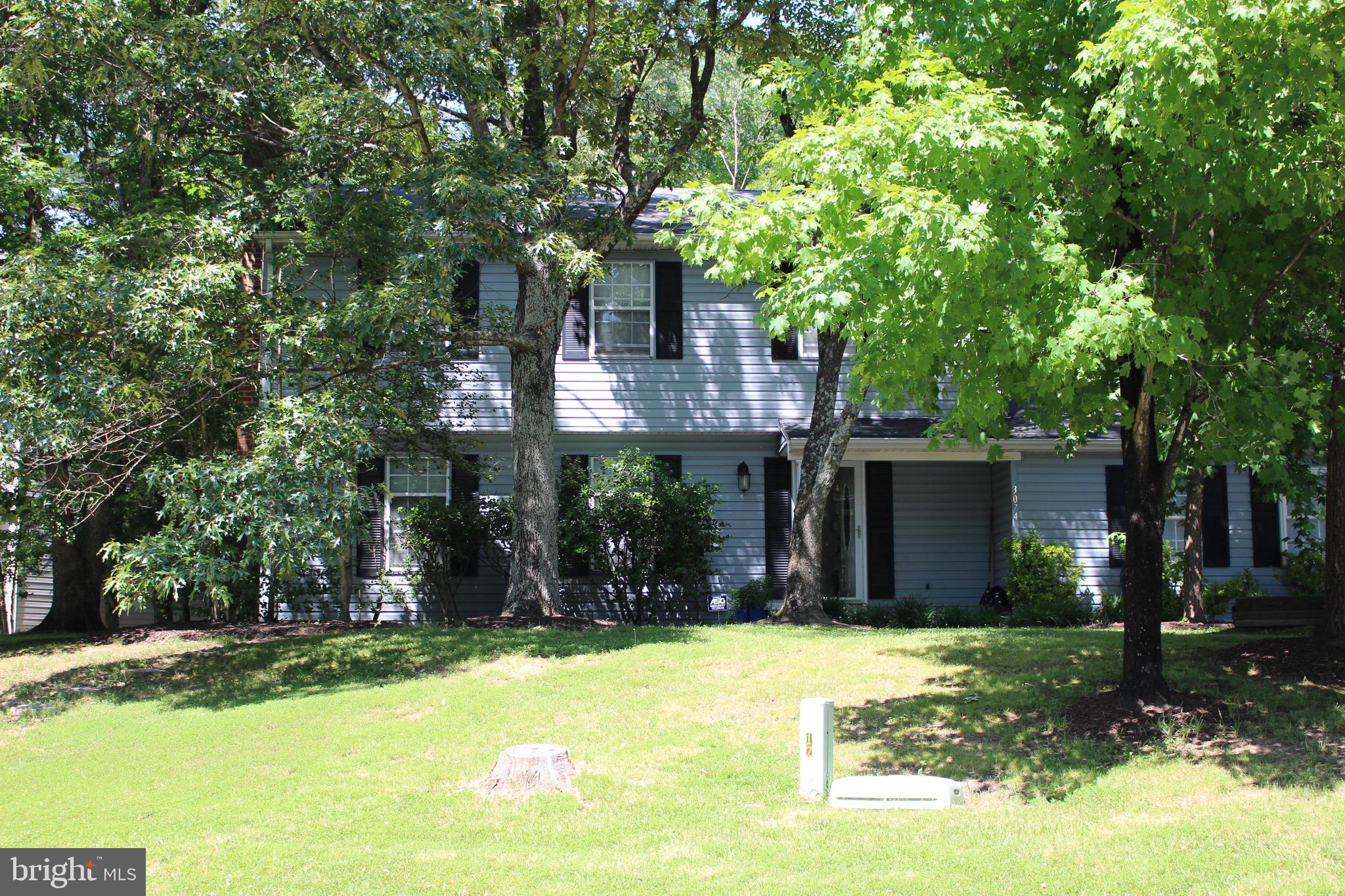 HUNTINGTON - Residential Lease