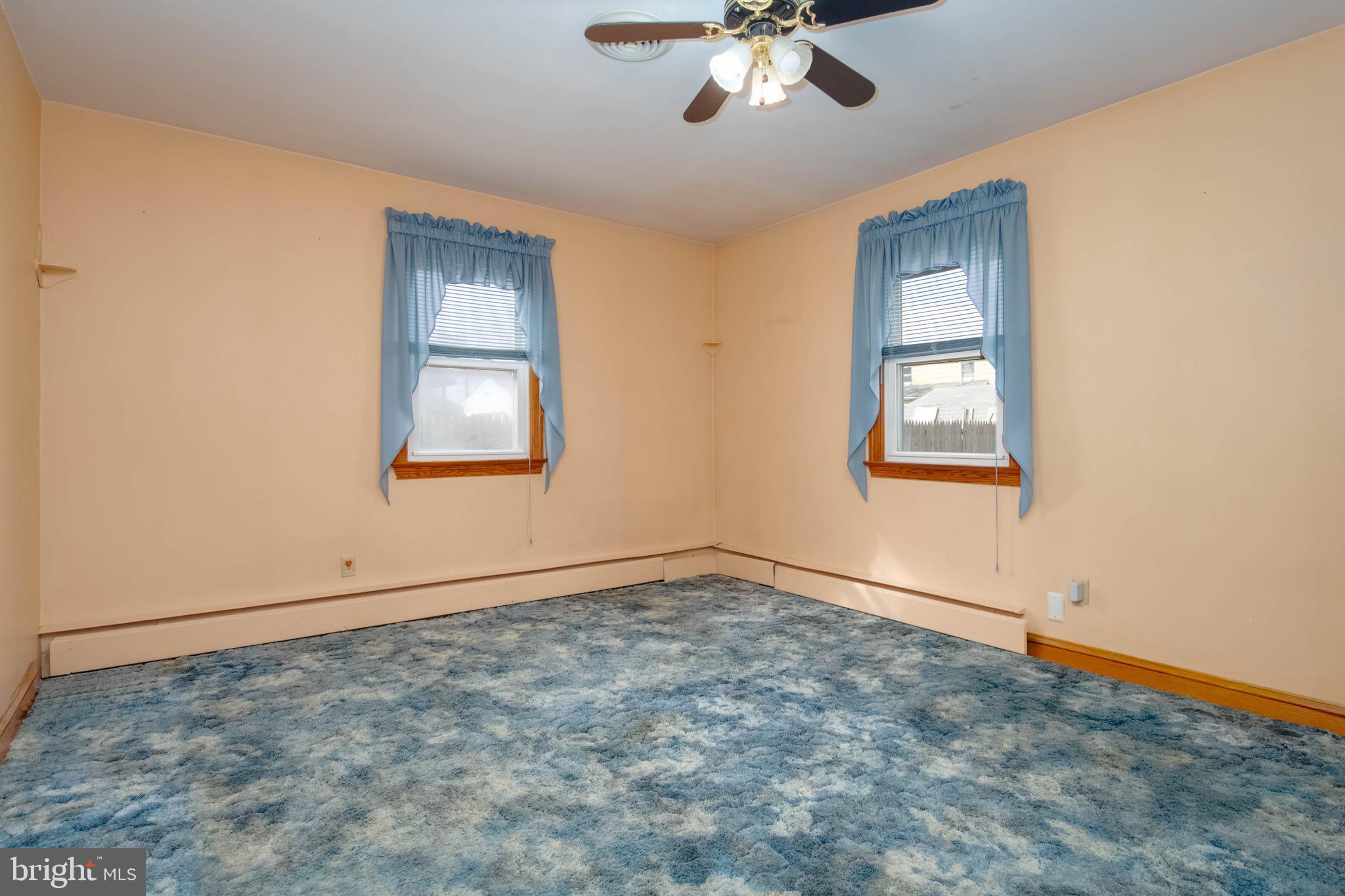 HILLSDALE - Residential