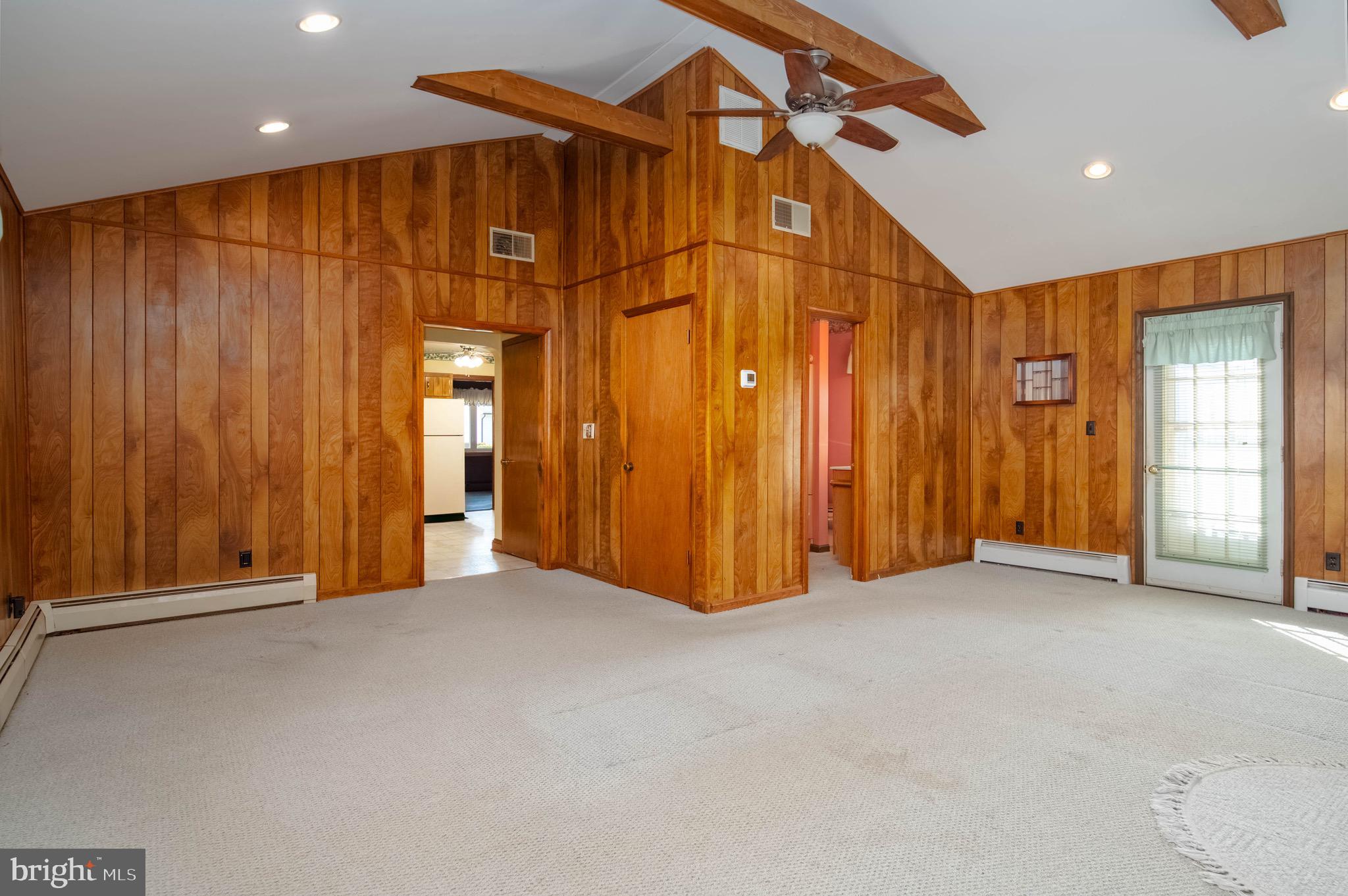 HILLSDALE - Residential