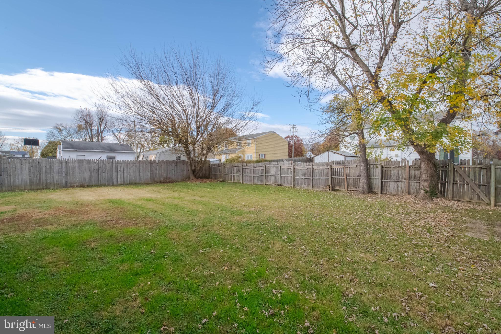 HILLSDALE - Residential