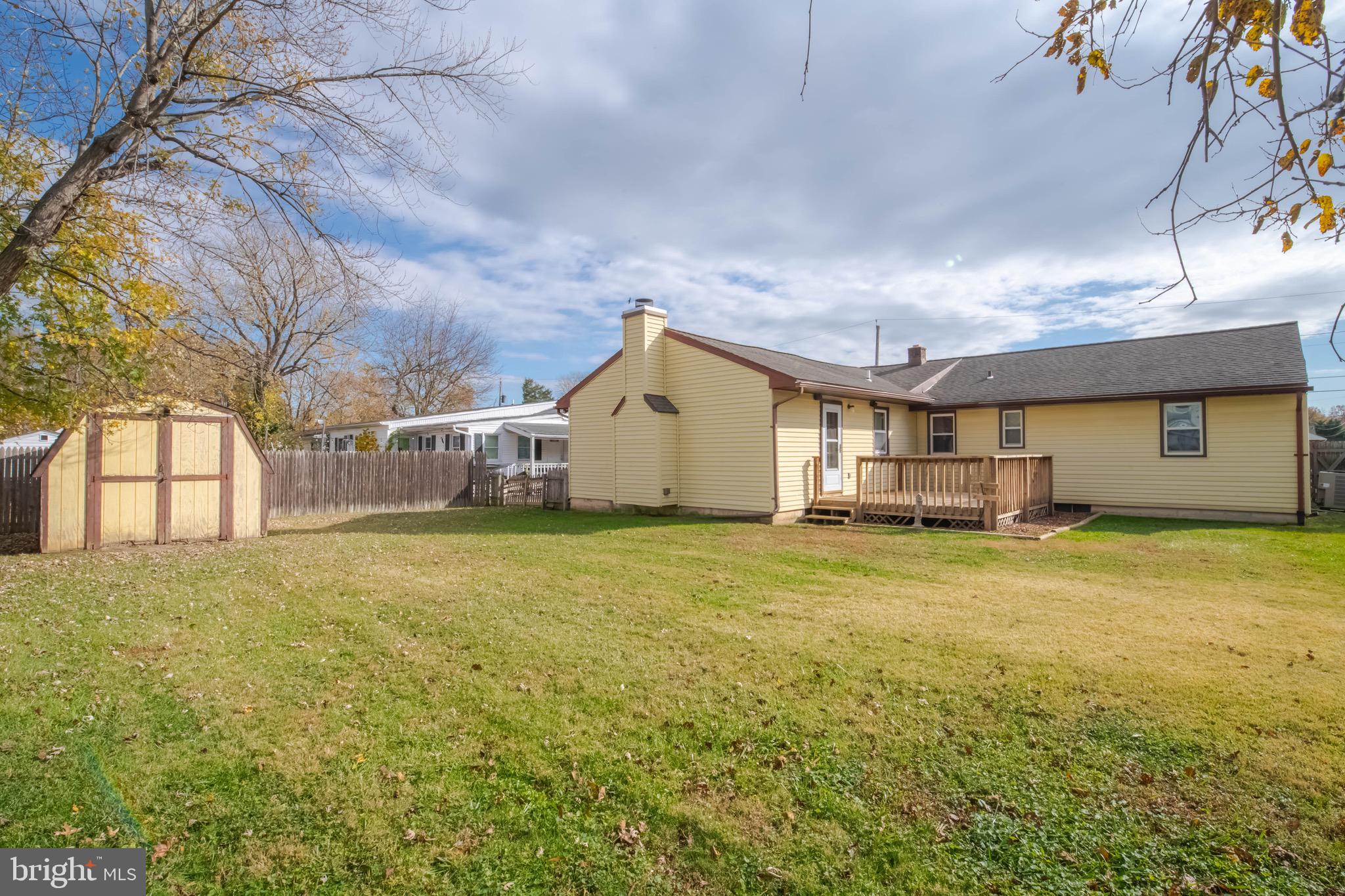 HILLSDALE - Residential