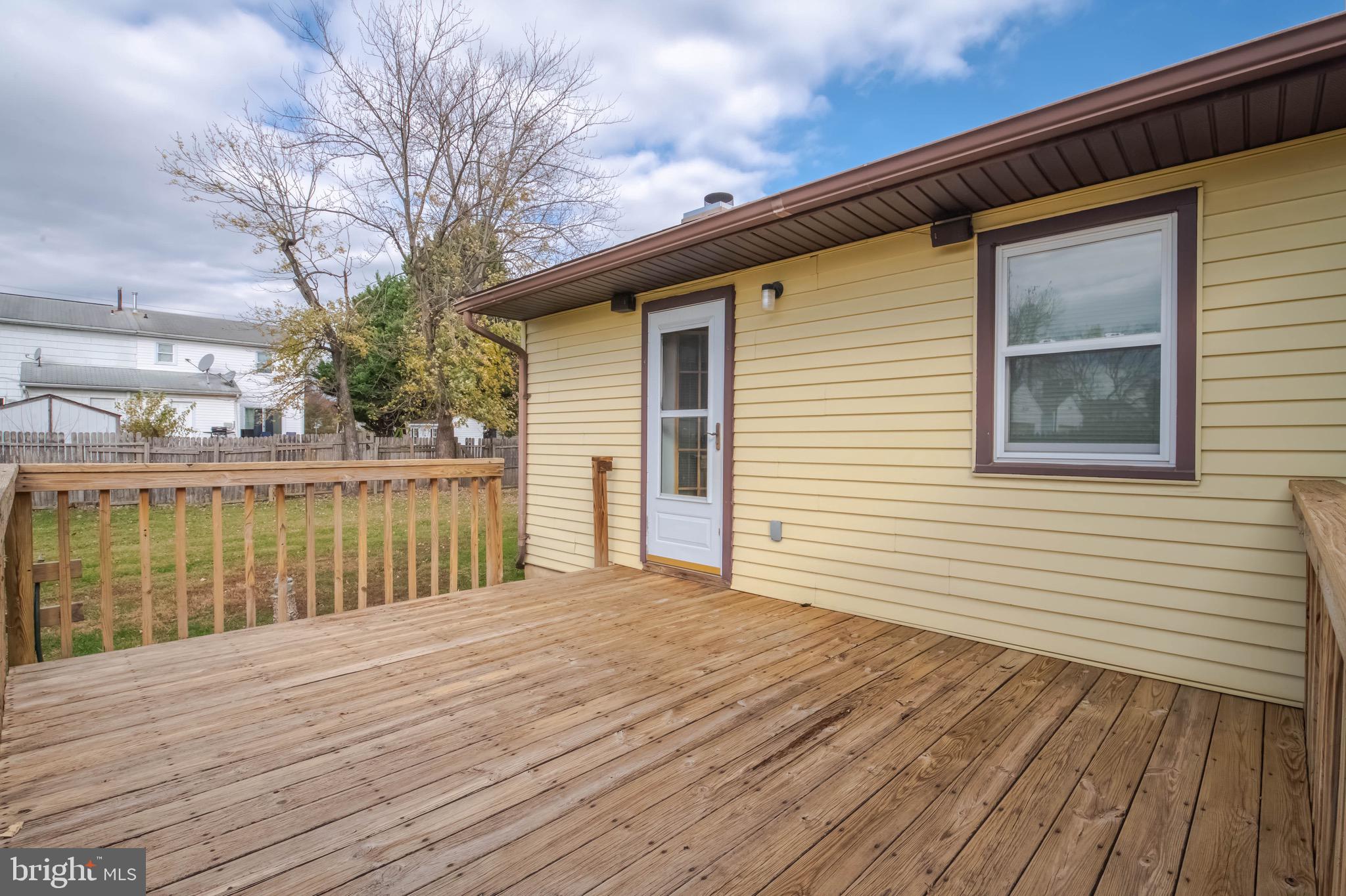 HILLSDALE - Residential