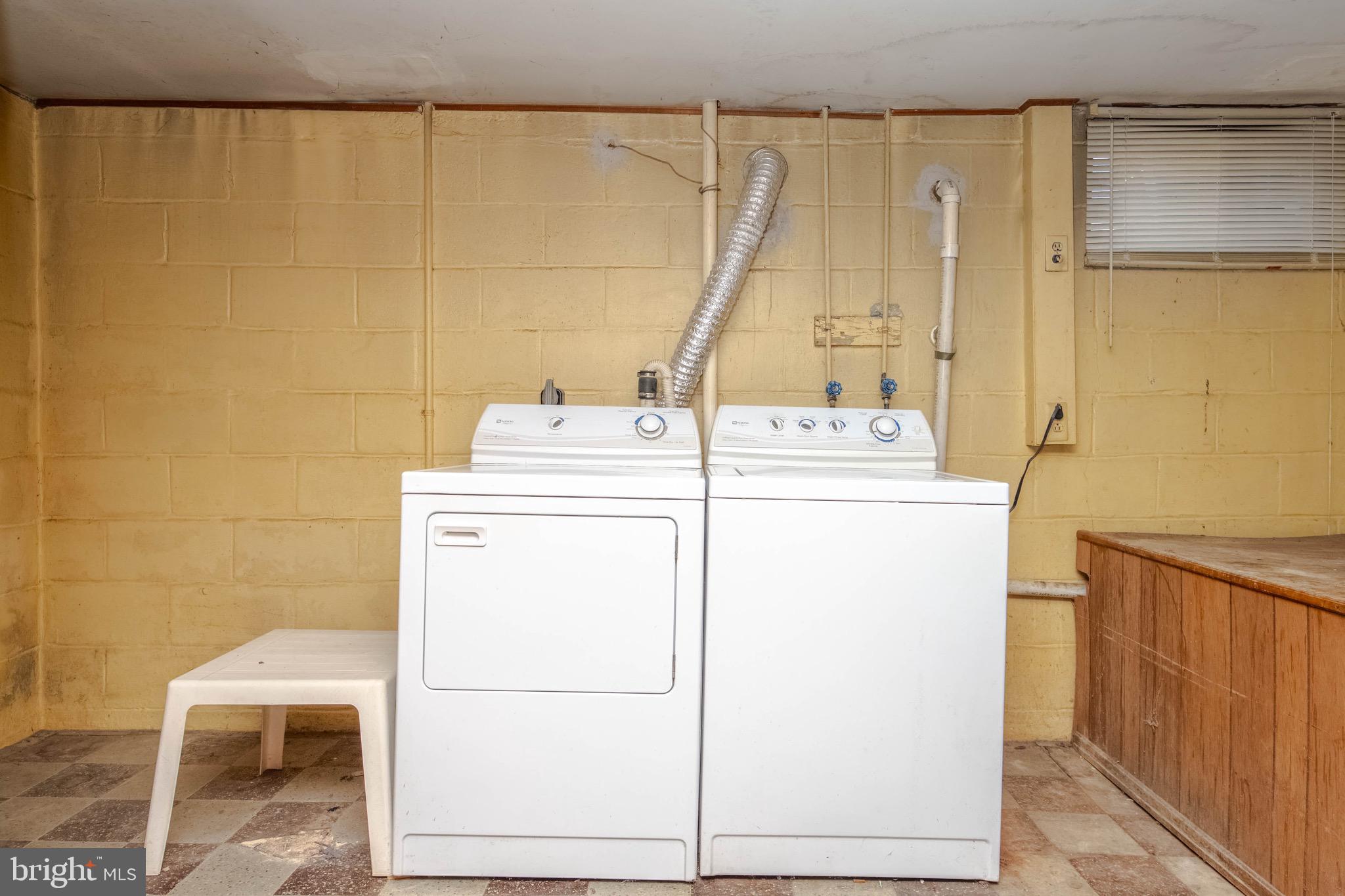 HILLSDALE - Residential