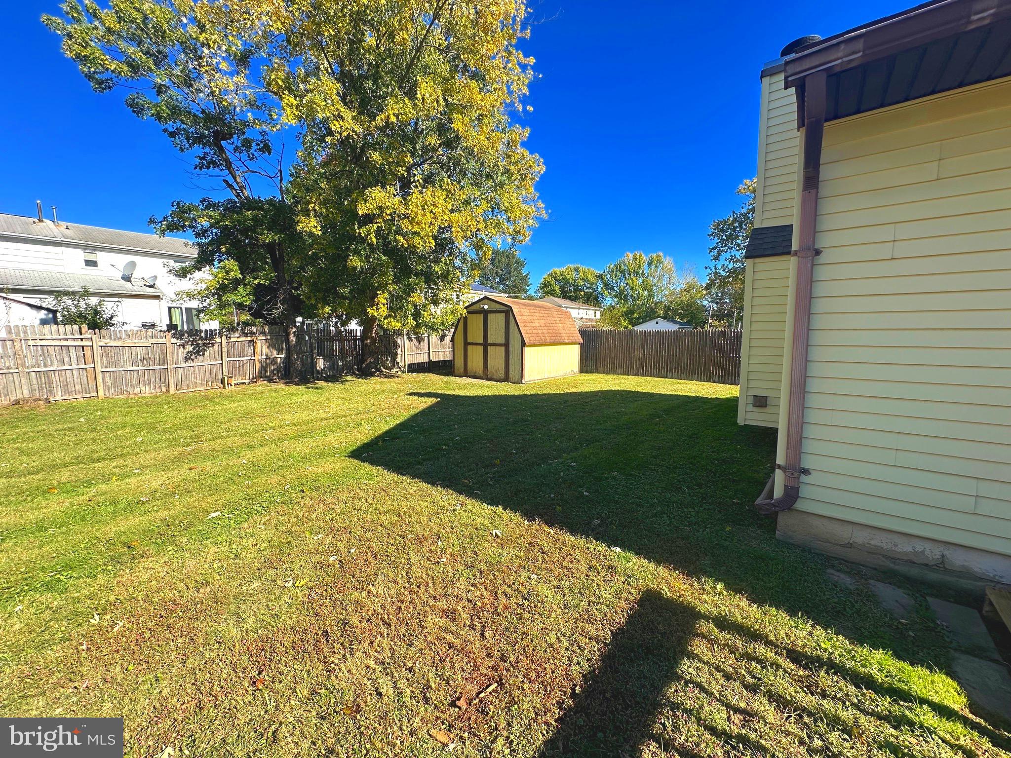 HILLSDALE - Residential