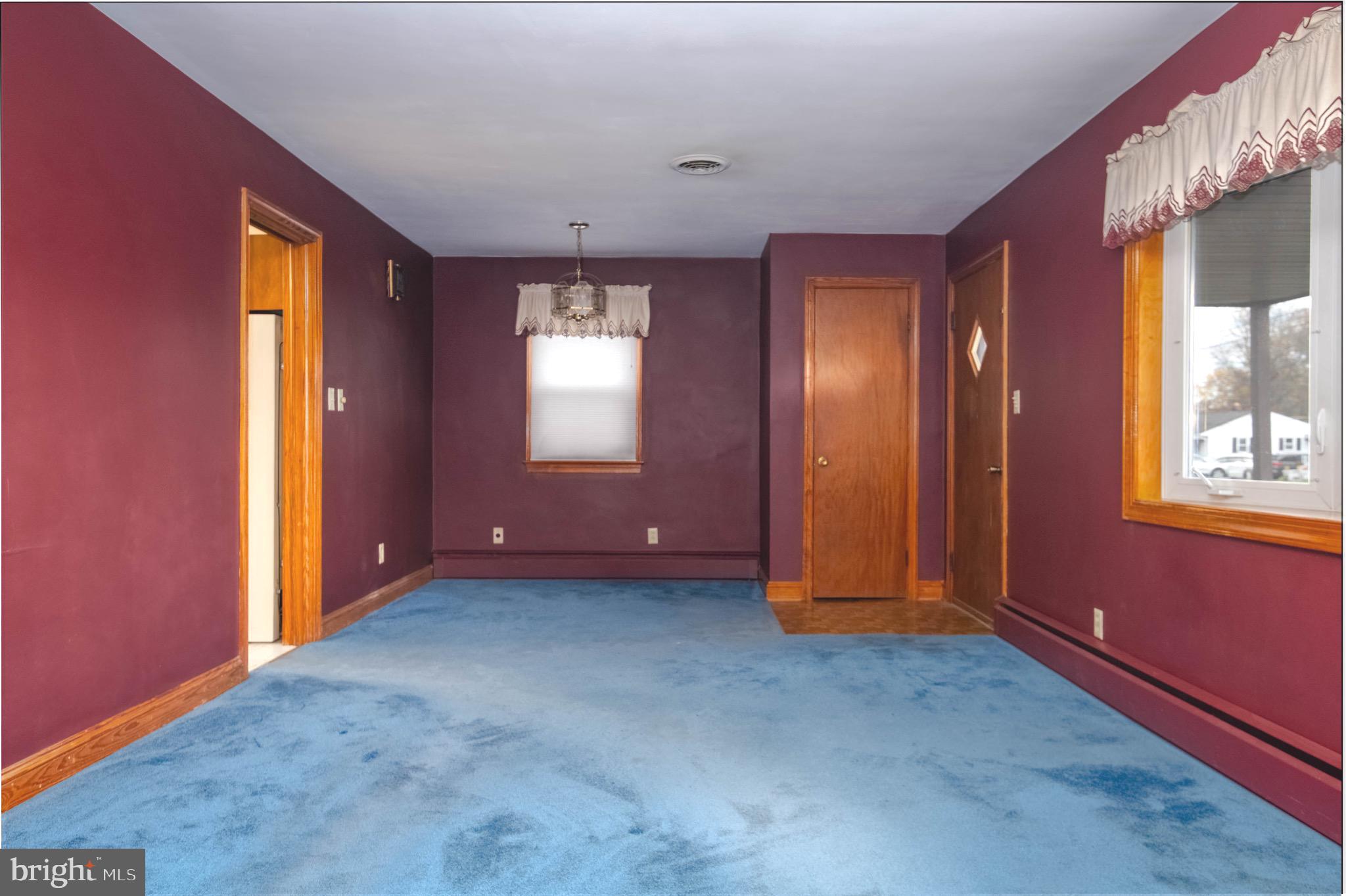 HILLSDALE - Residential