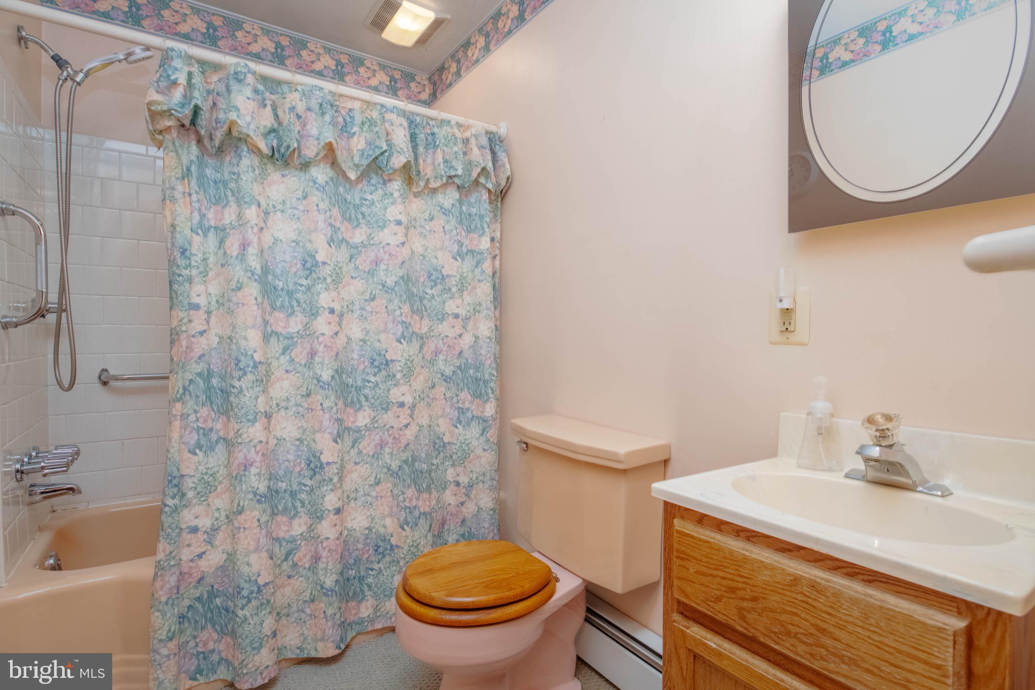 HILLSDALE - Residential