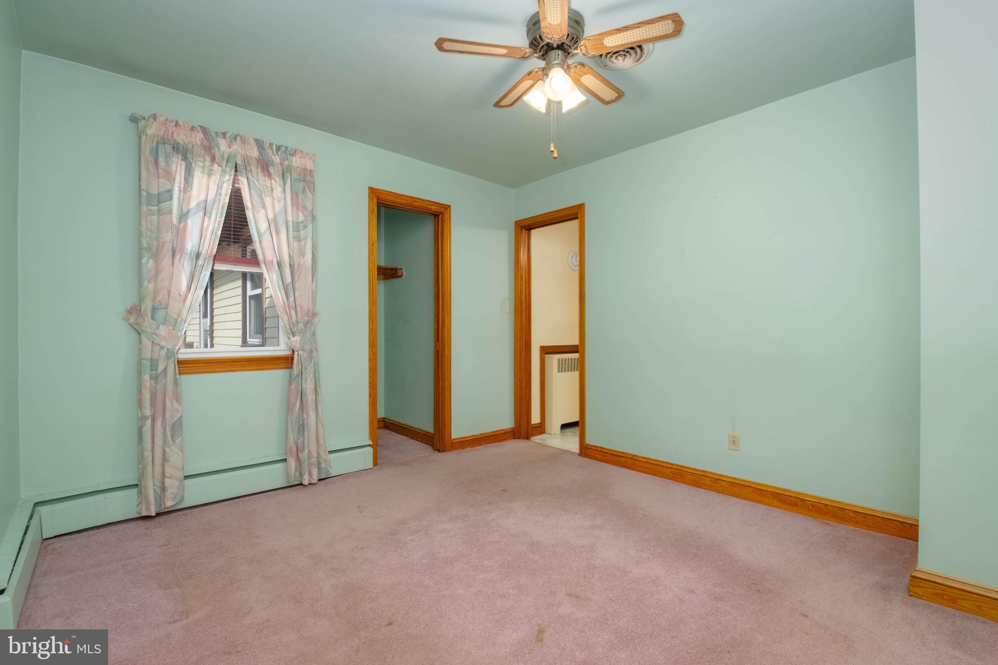 HILLSDALE - Residential