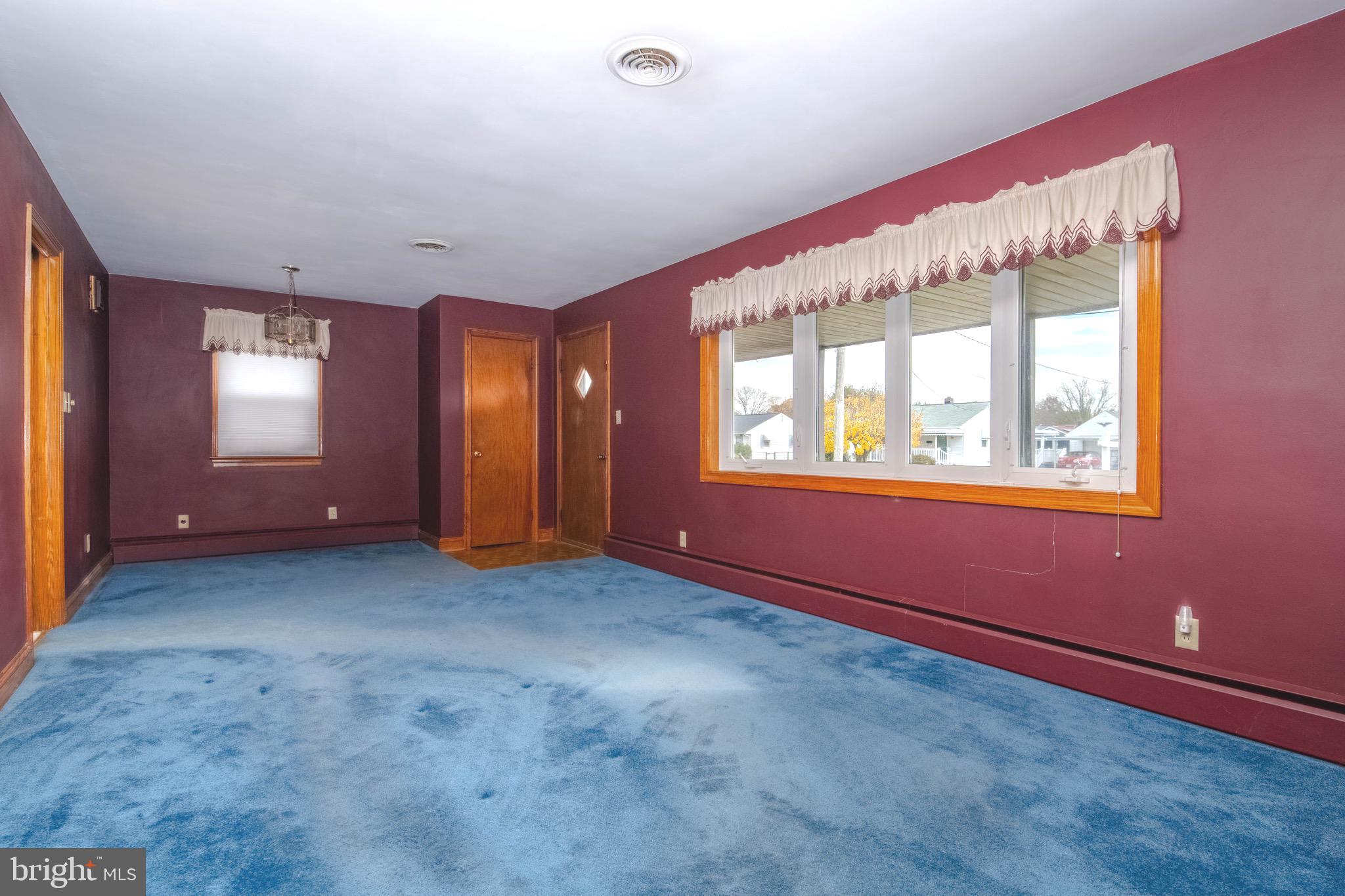 HILLSDALE - Residential