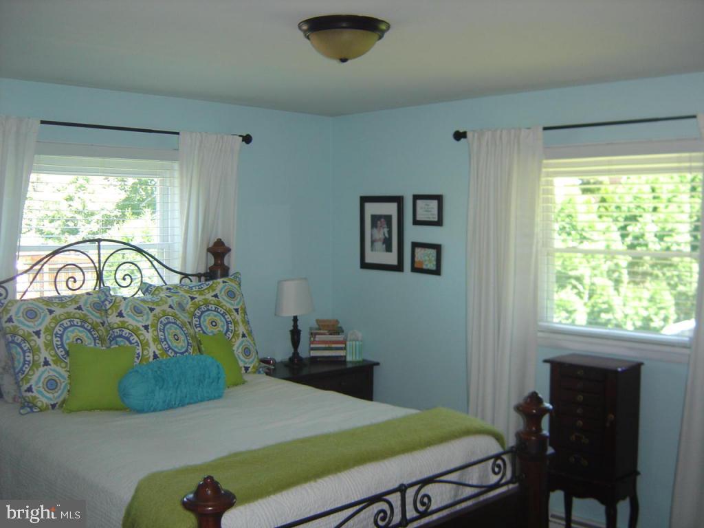 HAMILTON PARK - Residential
