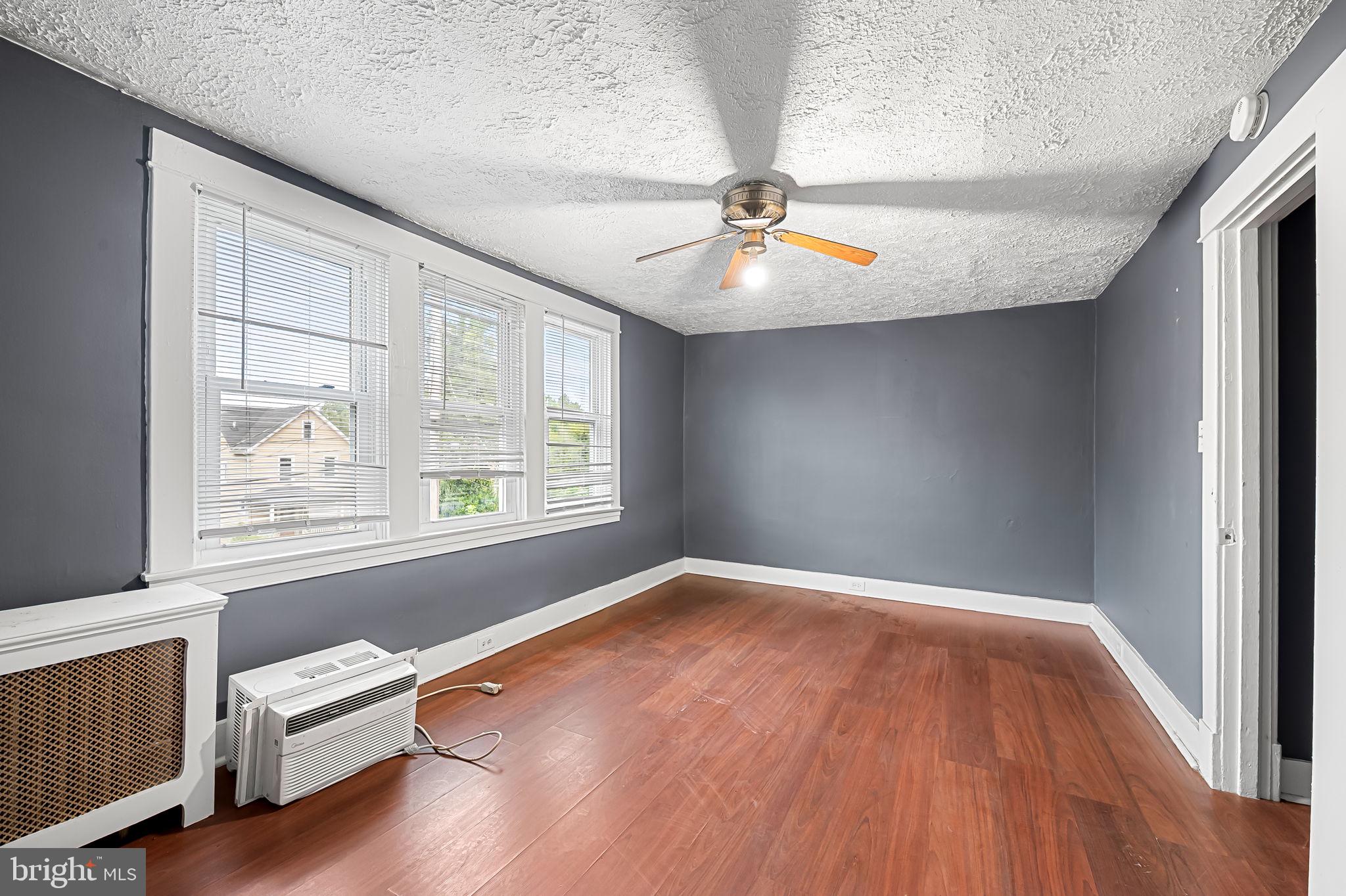 GWYNN OAK - Residential Lease