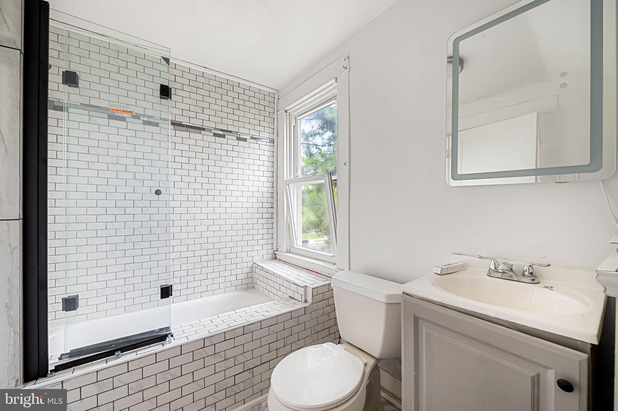 GWYNN OAK - Residential Lease