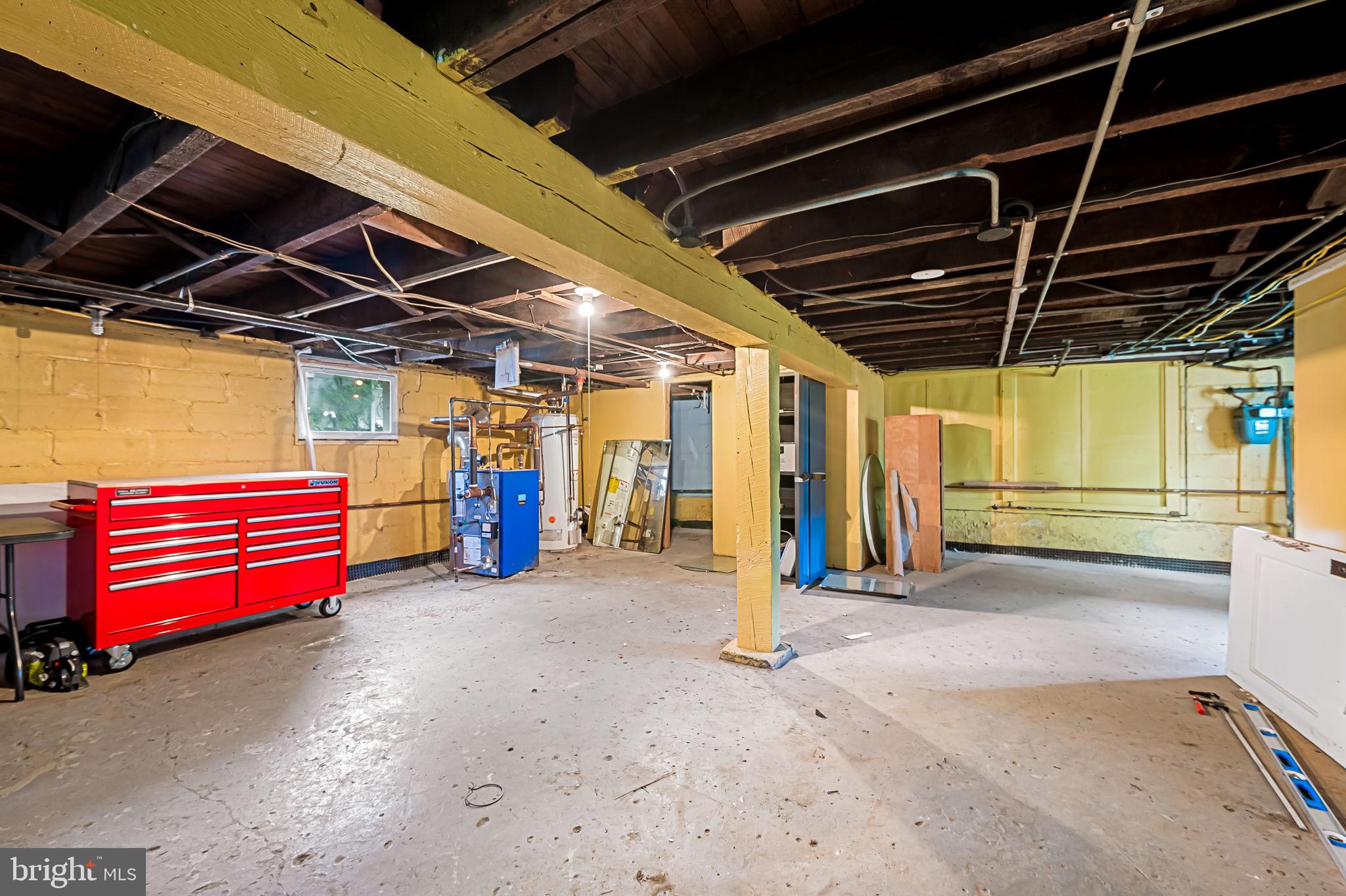 GWYNN OAK - Residential Lease