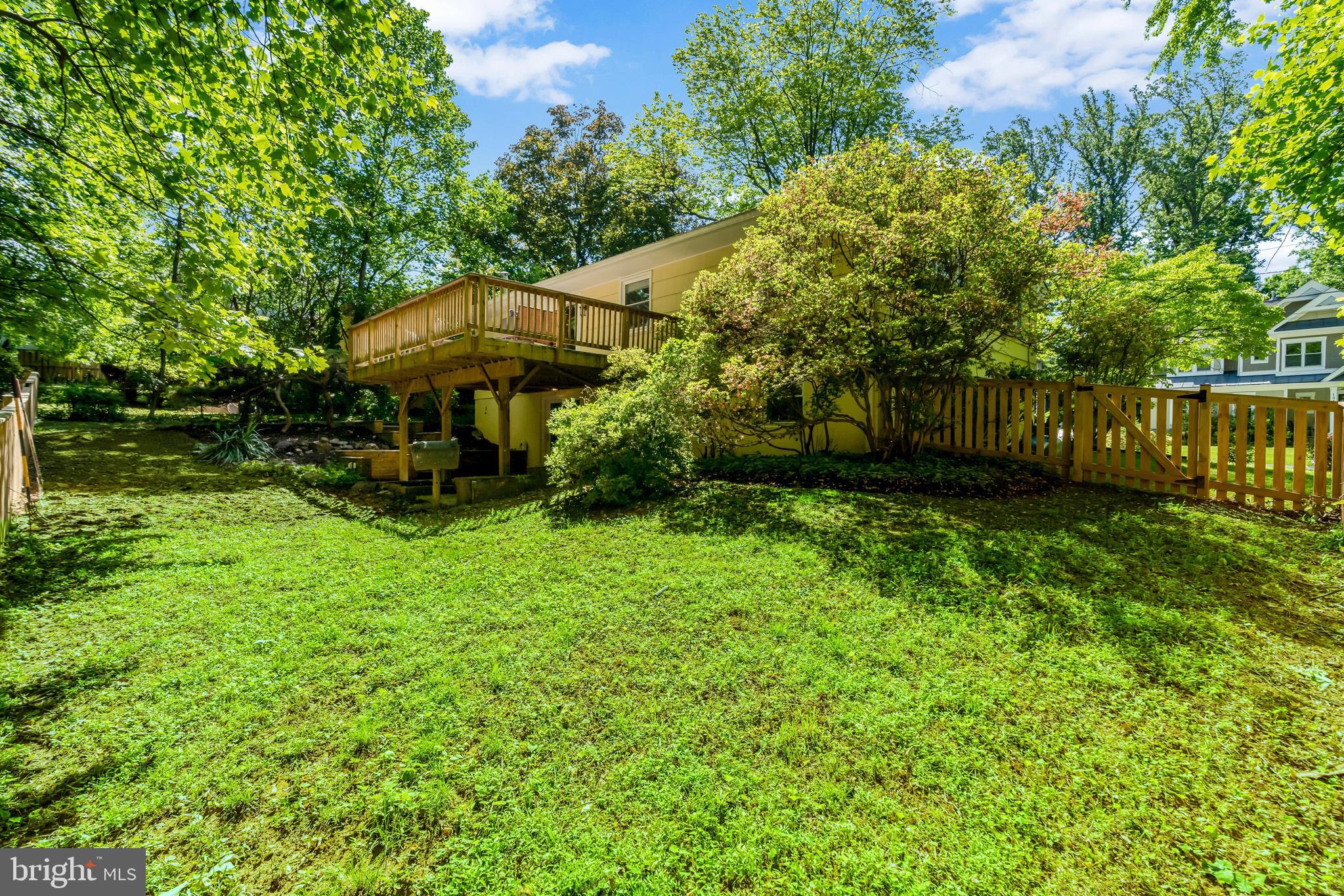 VIENNA WOODS - Residential