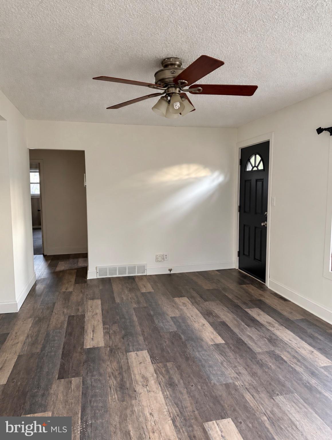 212 SHERWOOD DRIVE