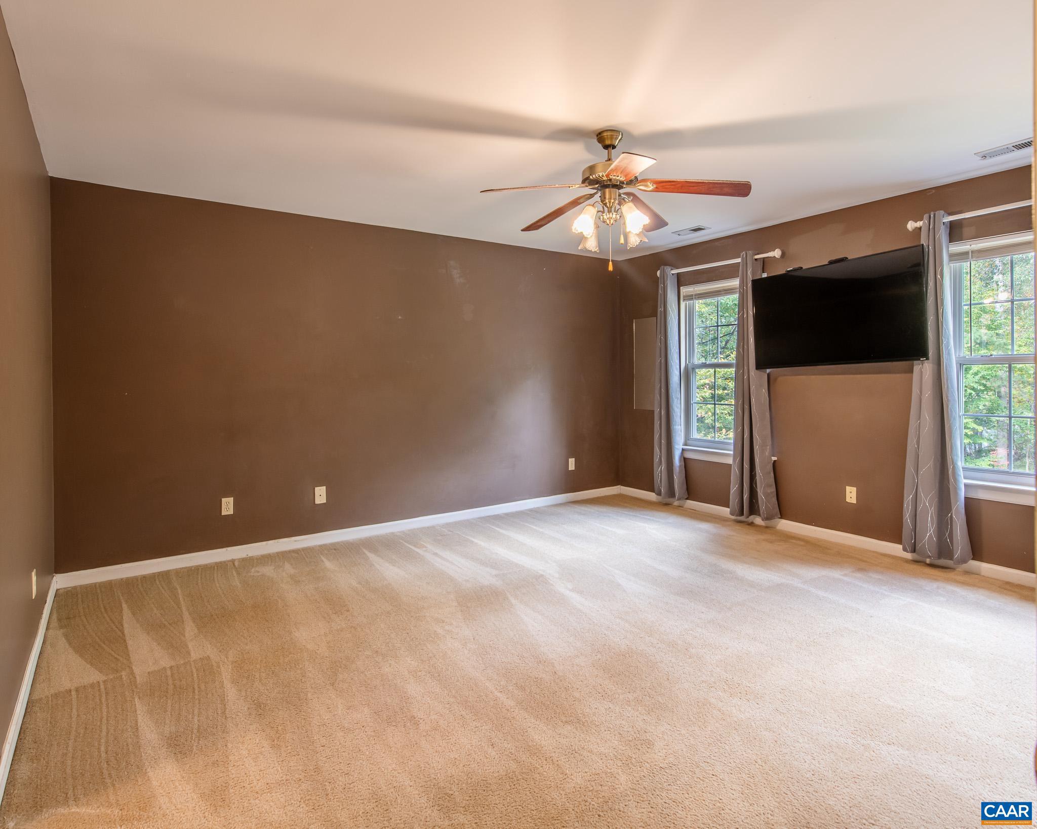 LAKE MONTICELLO - Residential