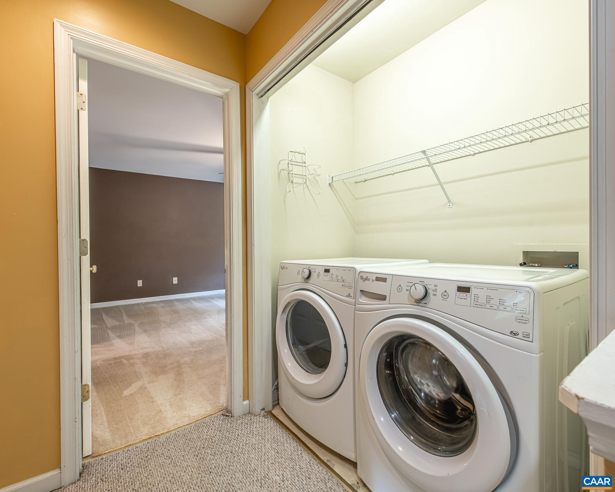 LAKE MONTICELLO - Residential