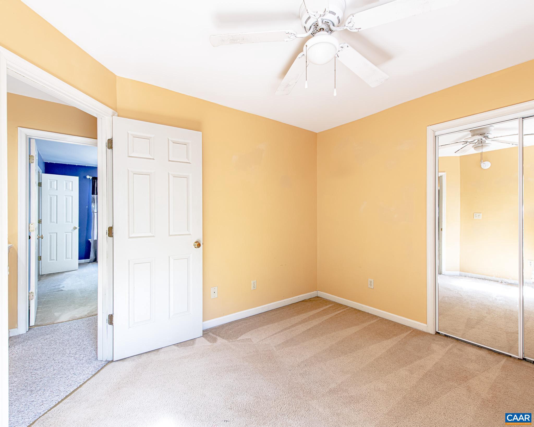 LAKE MONTICELLO - Residential