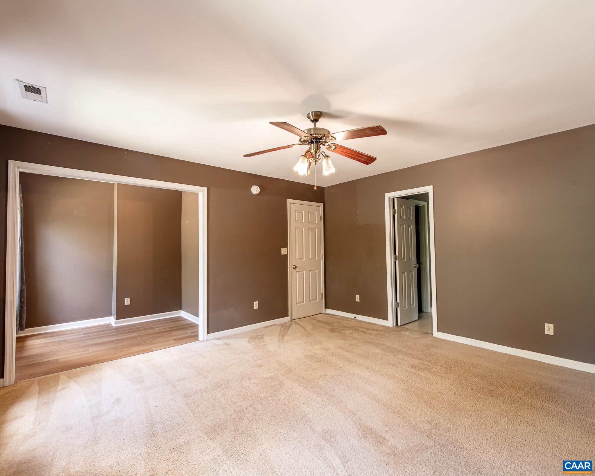 LAKE MONTICELLO - Residential