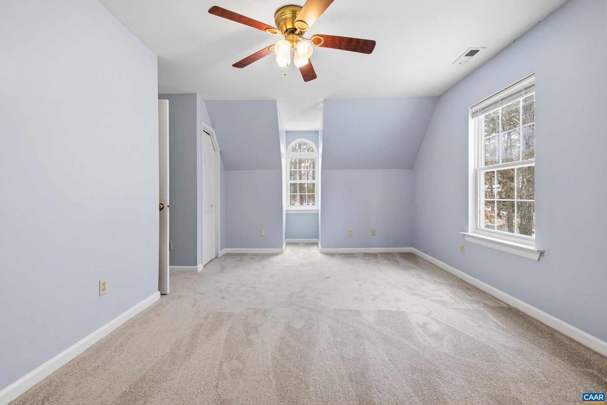 LAKE MONTICELLO - Residential