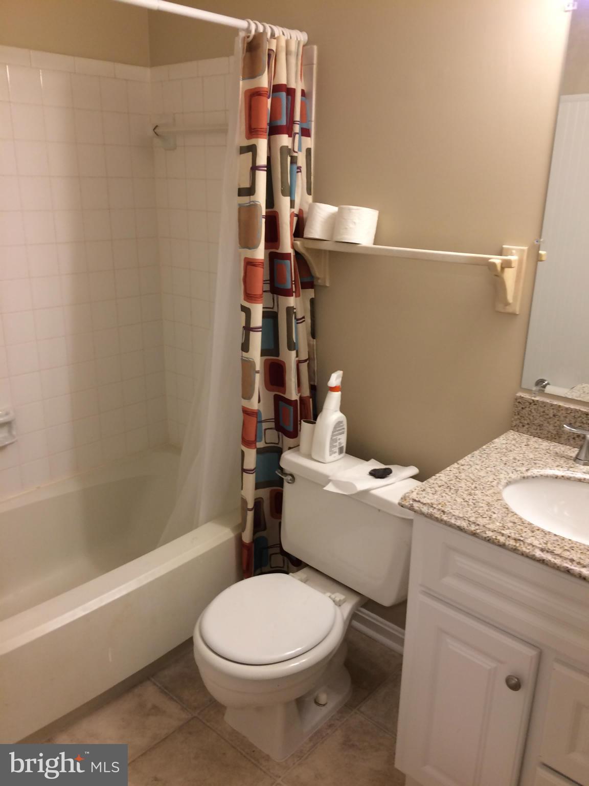 GREENHILLS - Residential Lease