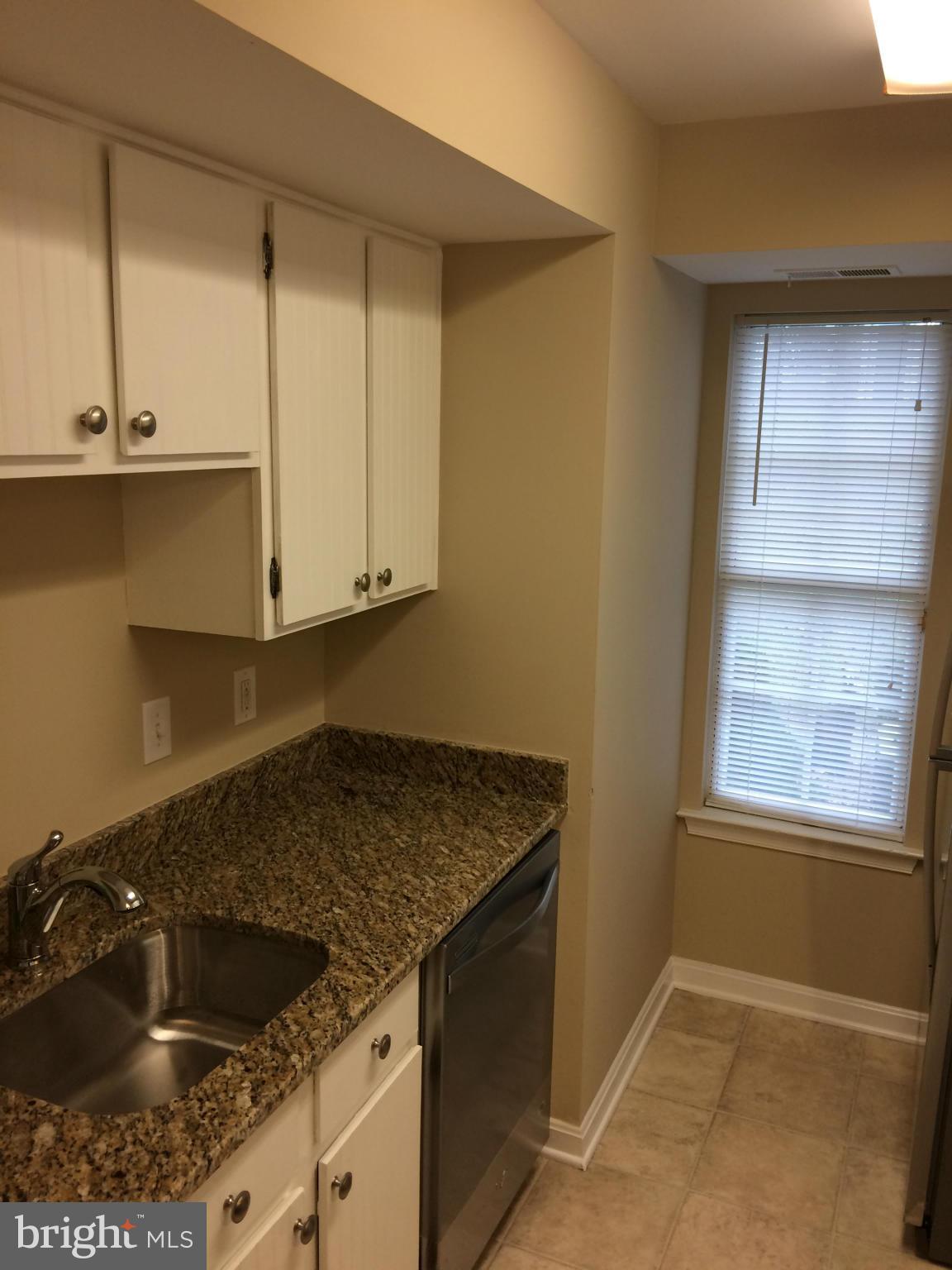 GREENHILLS - Residential Lease