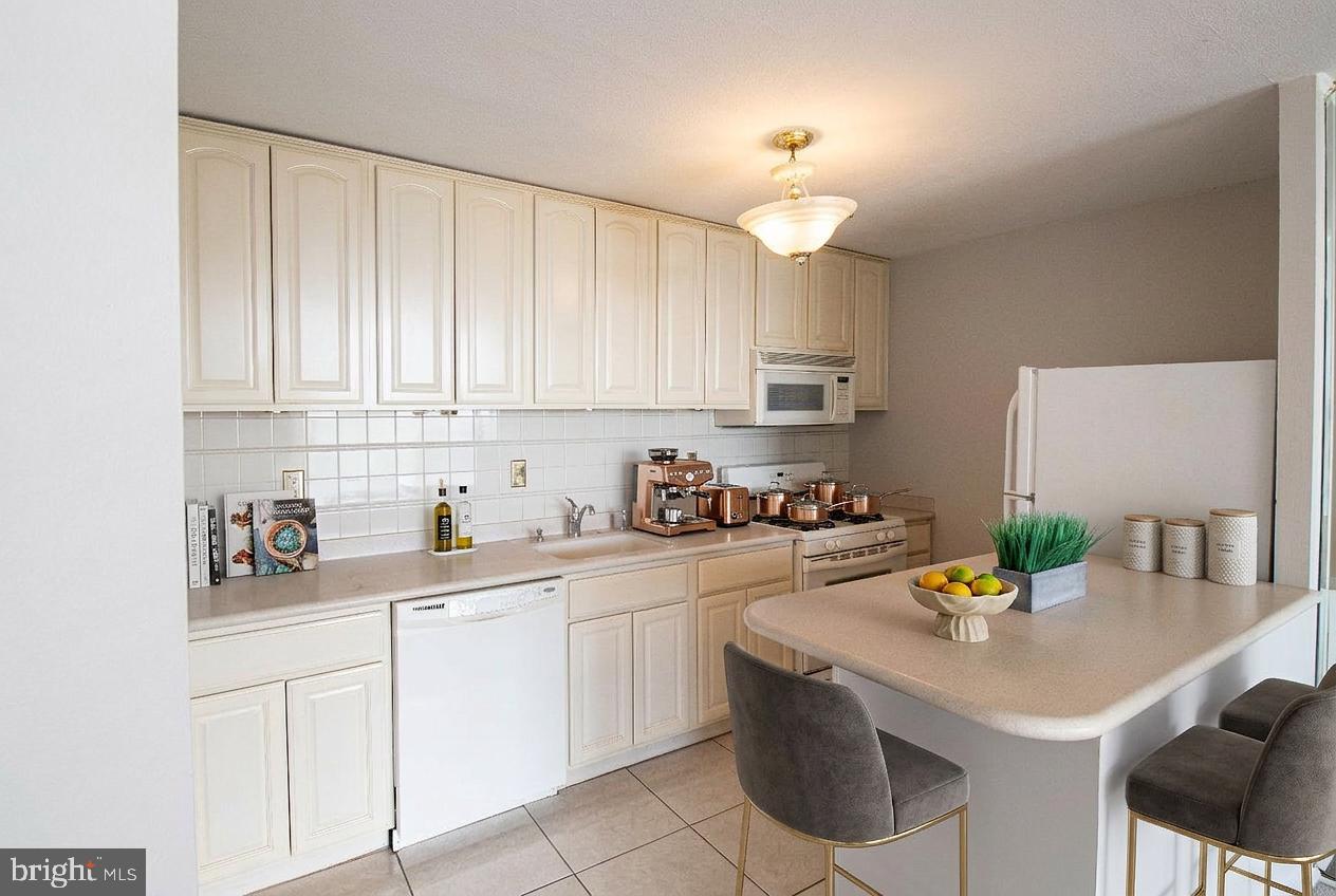 WYNNEFIELD HEIGHTS - Residential