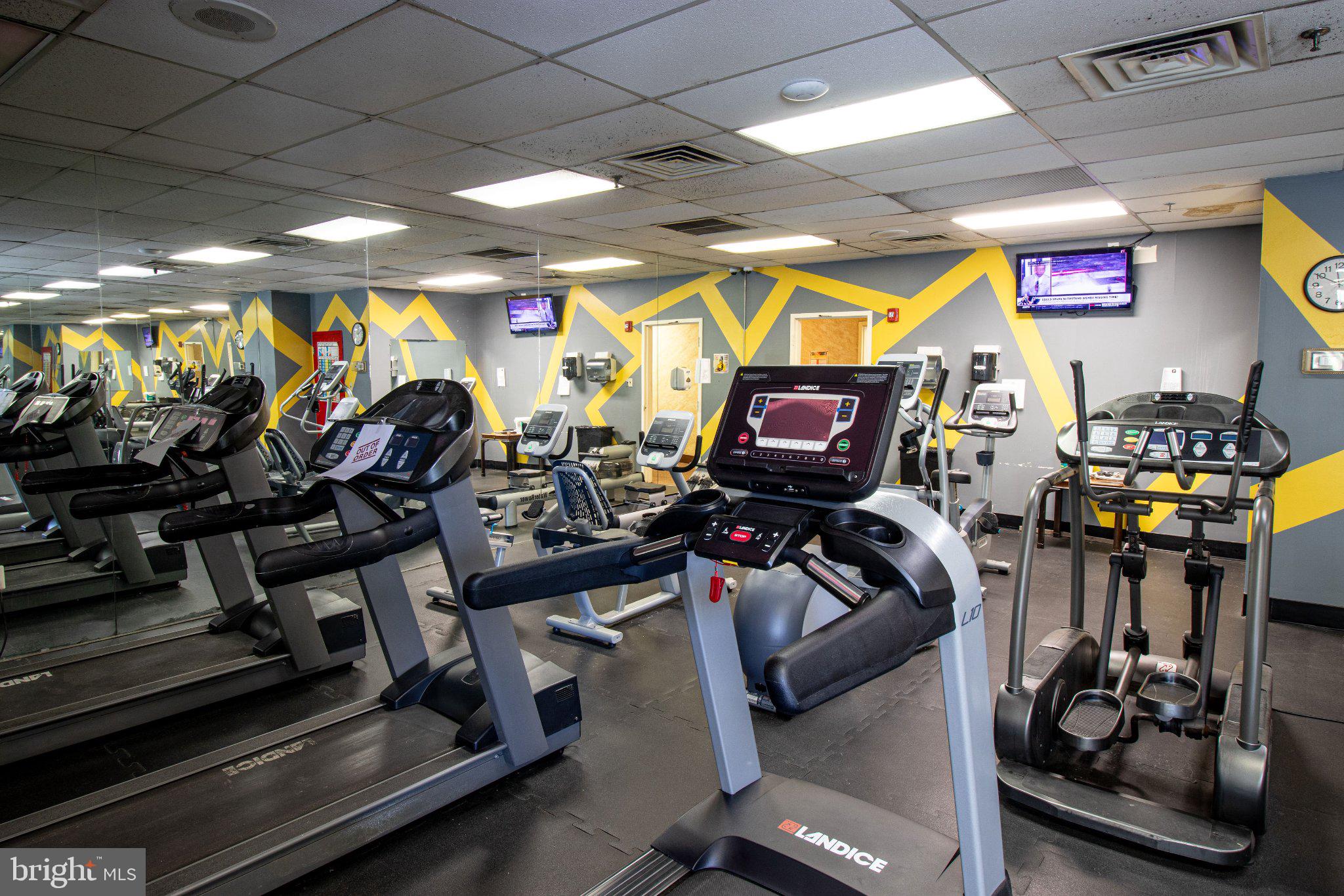 WYNNEFIELD HEIGHTS - Residential