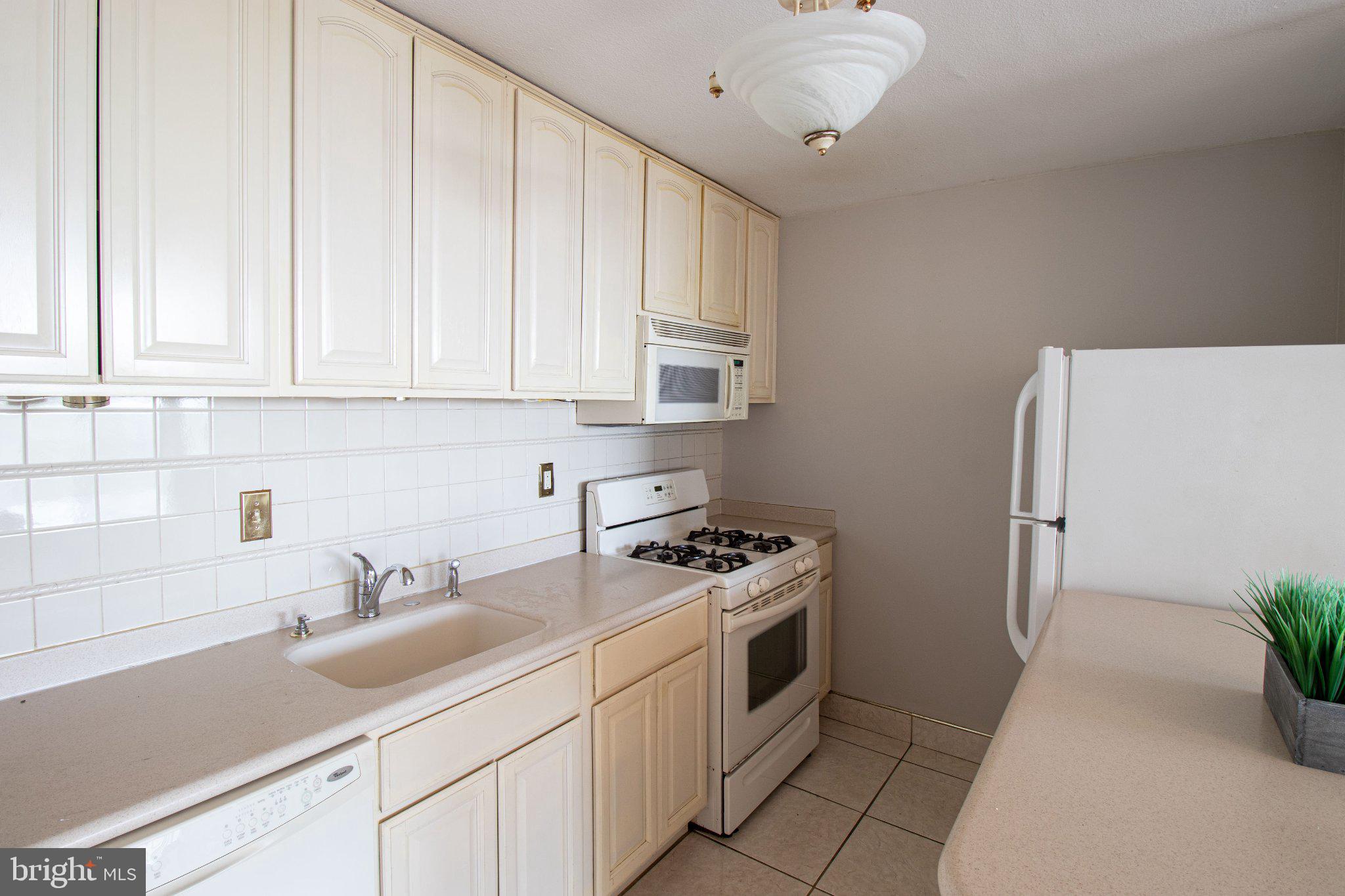 WYNNEFIELD HEIGHTS - Residential