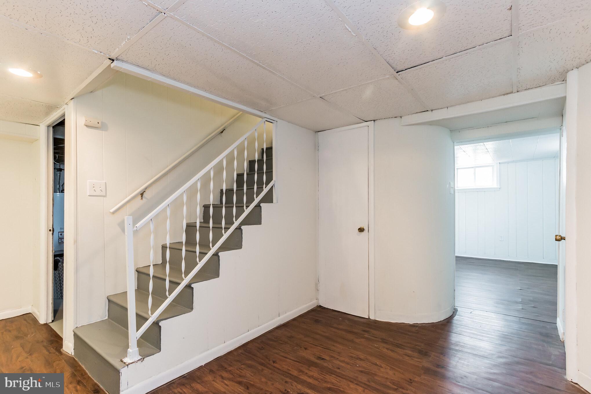 CAROLE HIGHLANDS - Residential