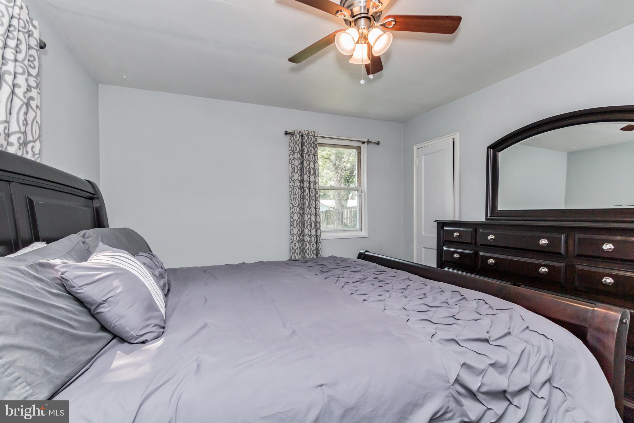 CAROLE HIGHLANDS - Residential