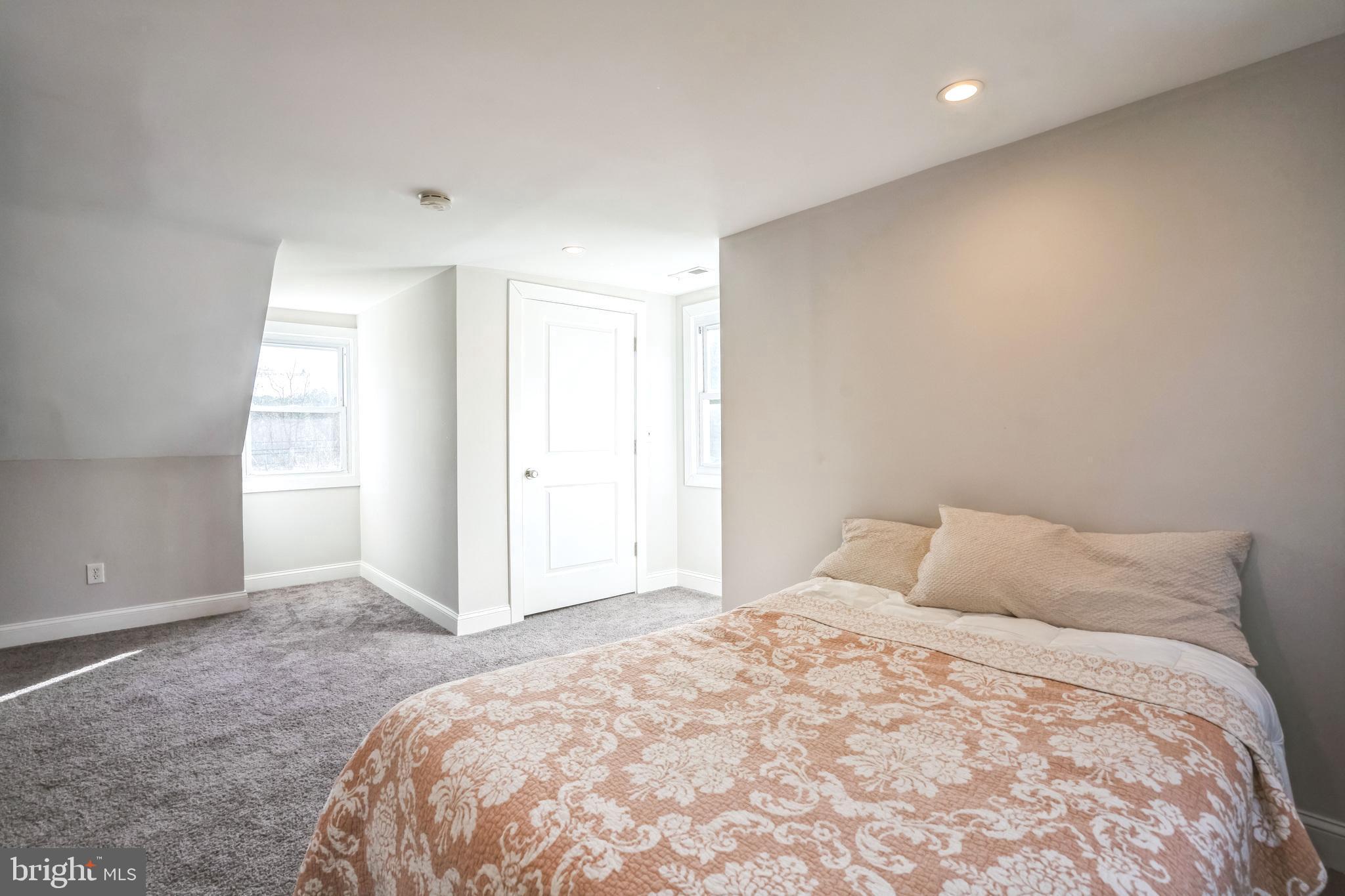 HARBOR VIEW - Residential