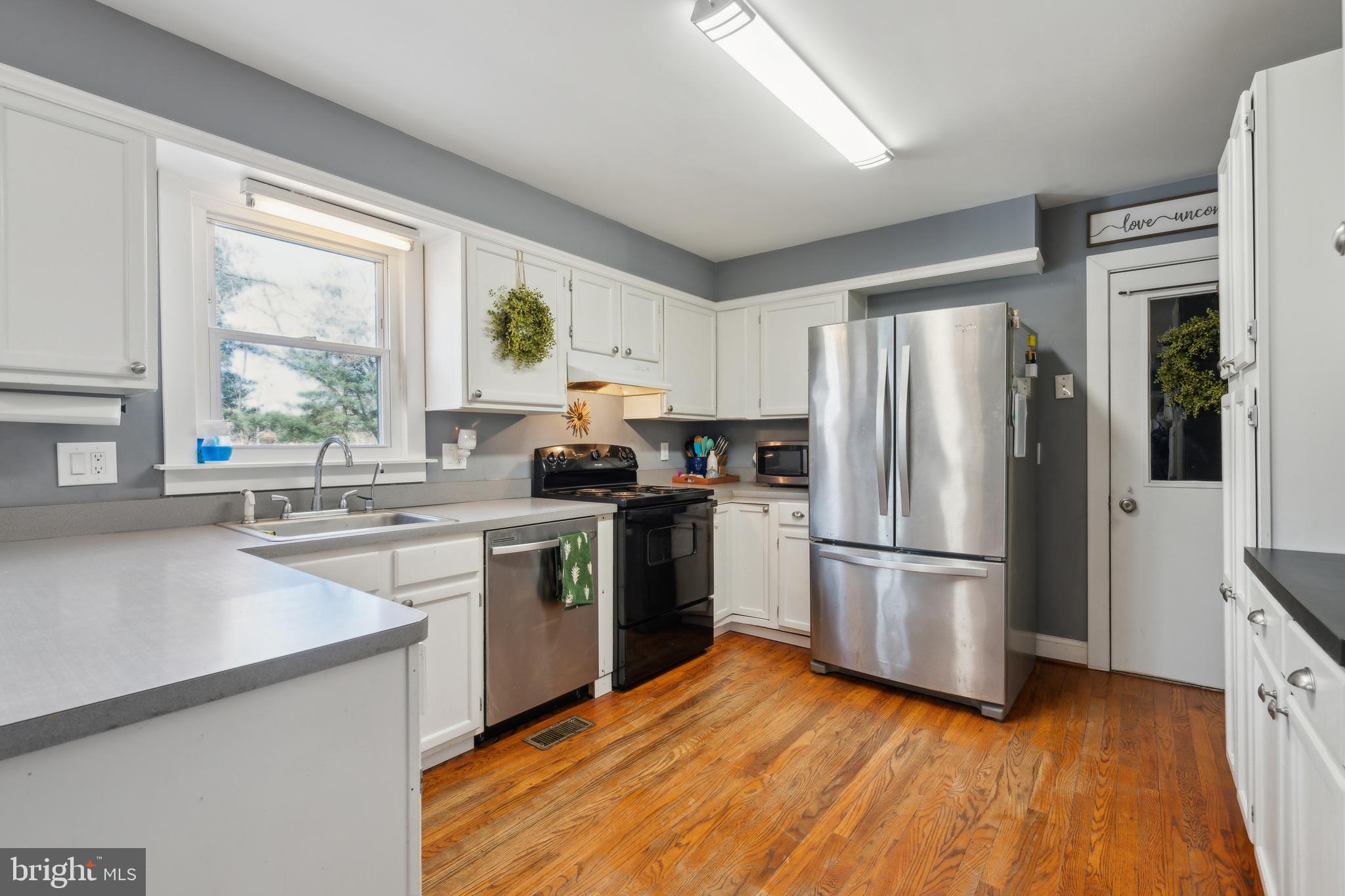 HARBOR VIEW - Residential