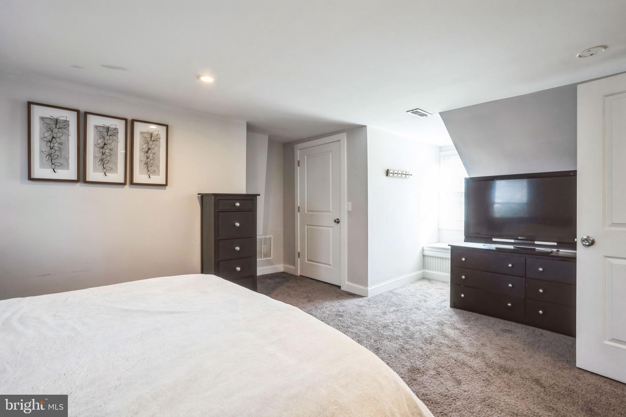 HARBOR VIEW - Residential