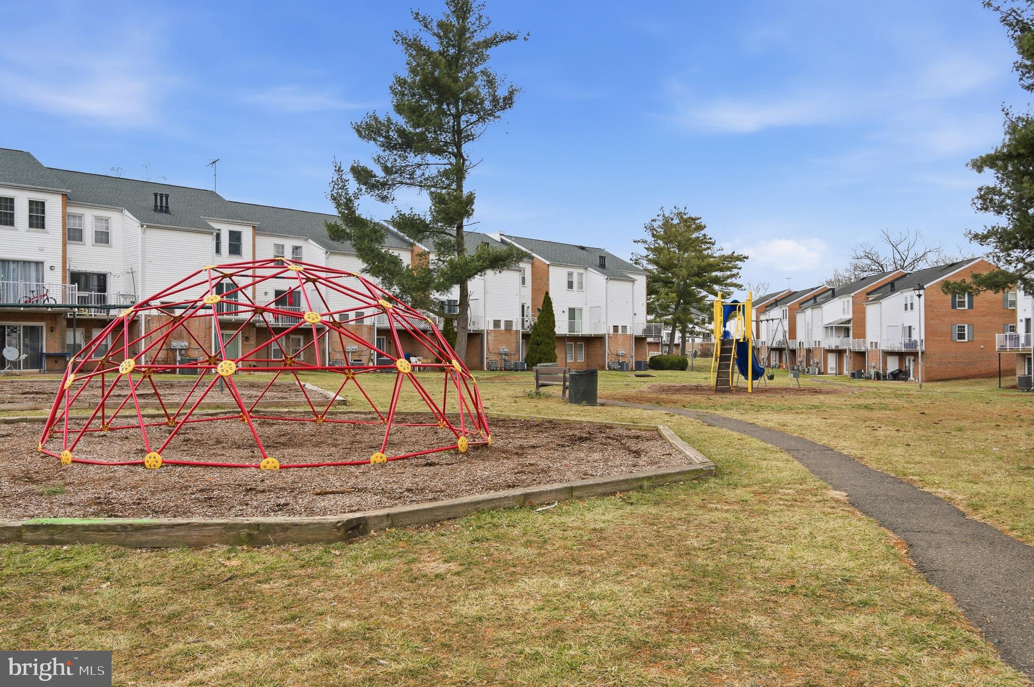 THE MEADOWS - Residential