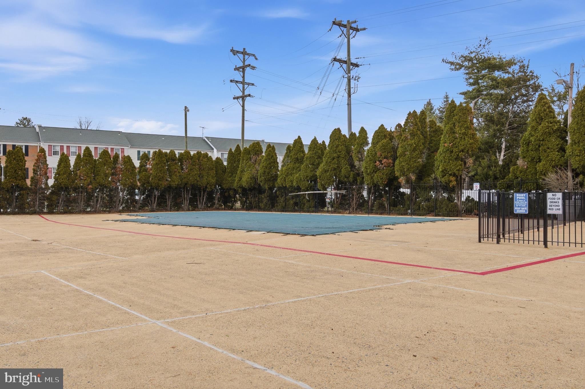 THE MEADOWS - Residential