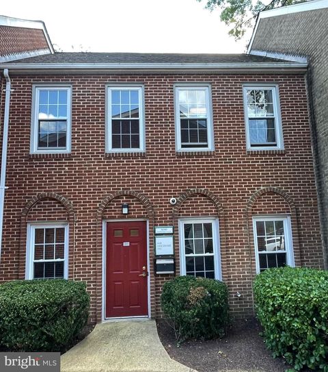 10345 DEMOCRACY LANE FAIRFAX VA 22030
