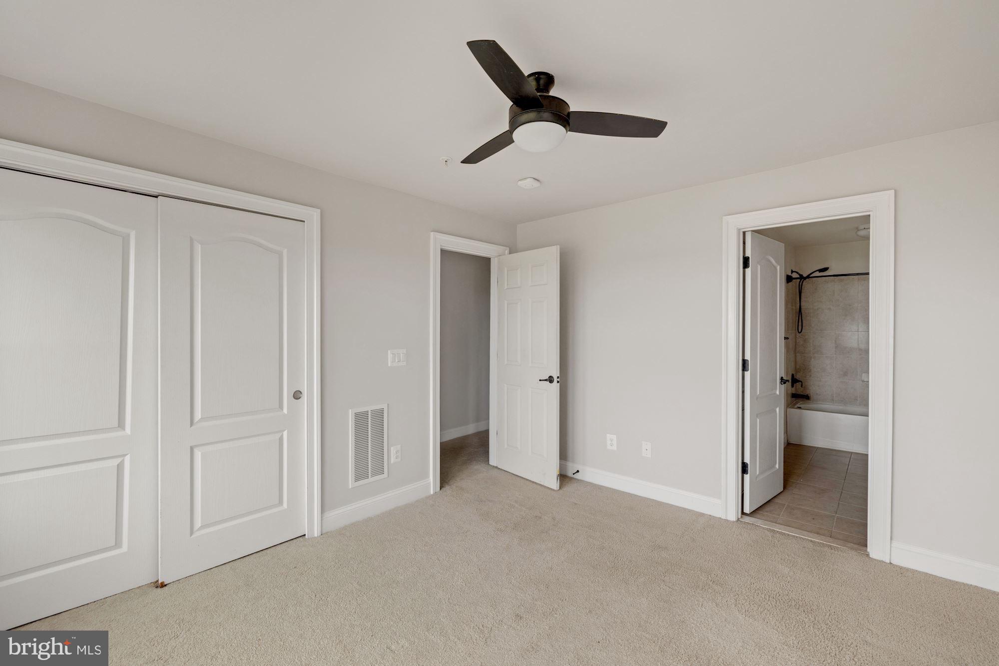 PRESERVE AT GOOSE CREEK - Residential Lease