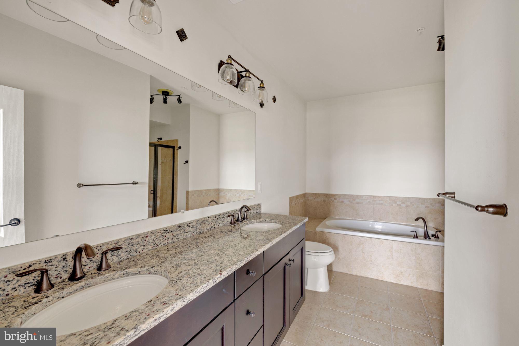 PRESERVE AT GOOSE CREEK - Residential Lease