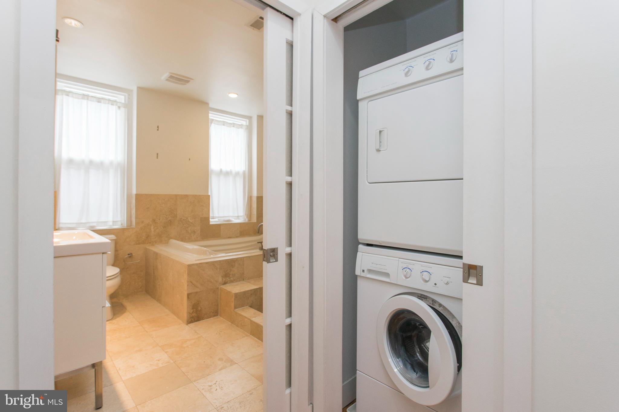 WASHINGTON SQ WEST - Residential