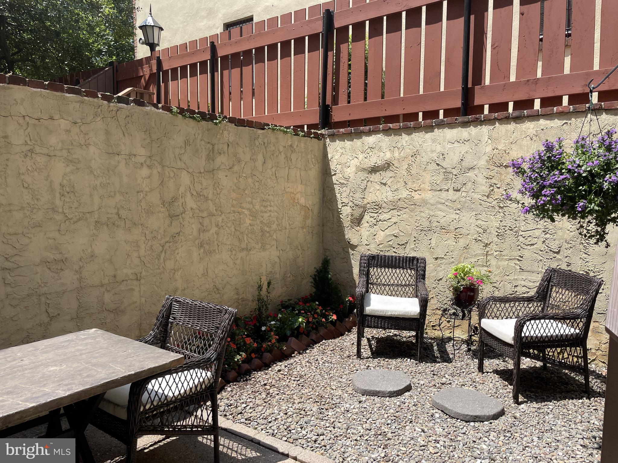 WASHINGTON SQ WEST - Residential