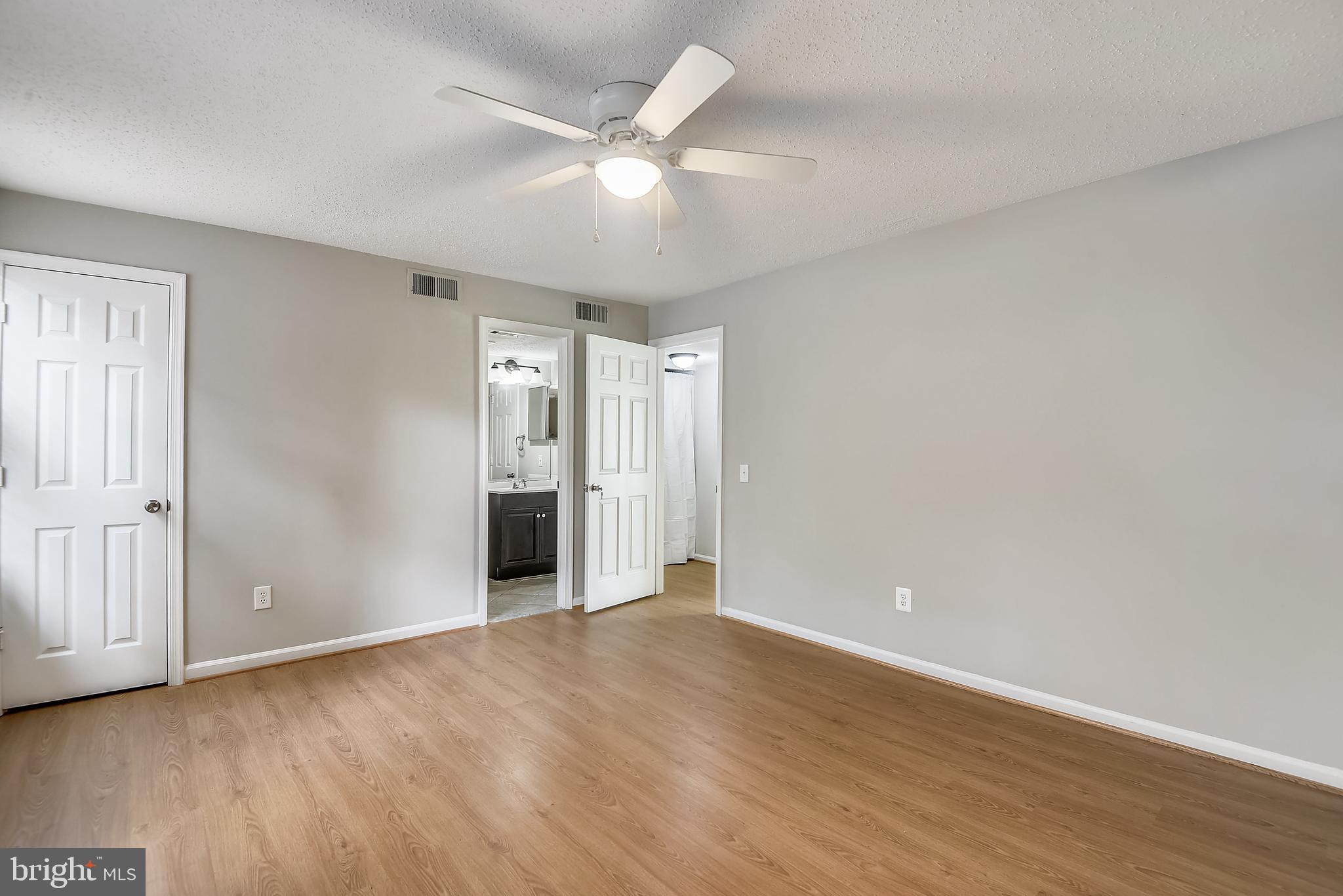 FOX CHAPEL AT TUDOR KNOLLS - Residential